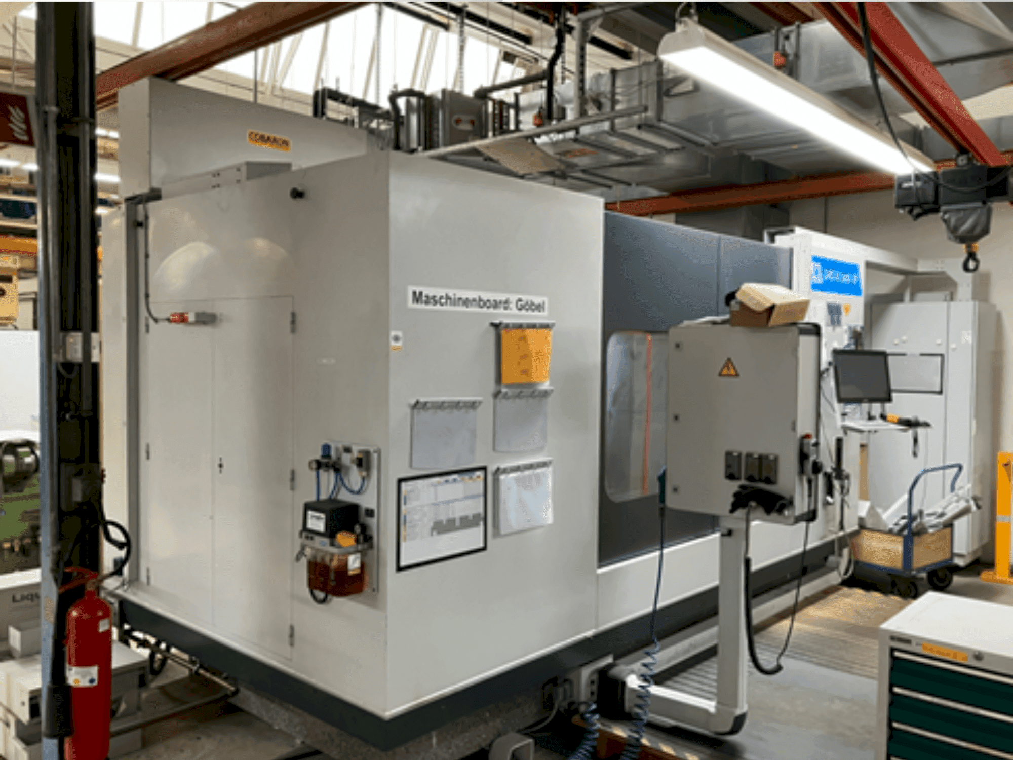 Makine Willi Göbel GRS-III-2400-SP - Önden görünüm