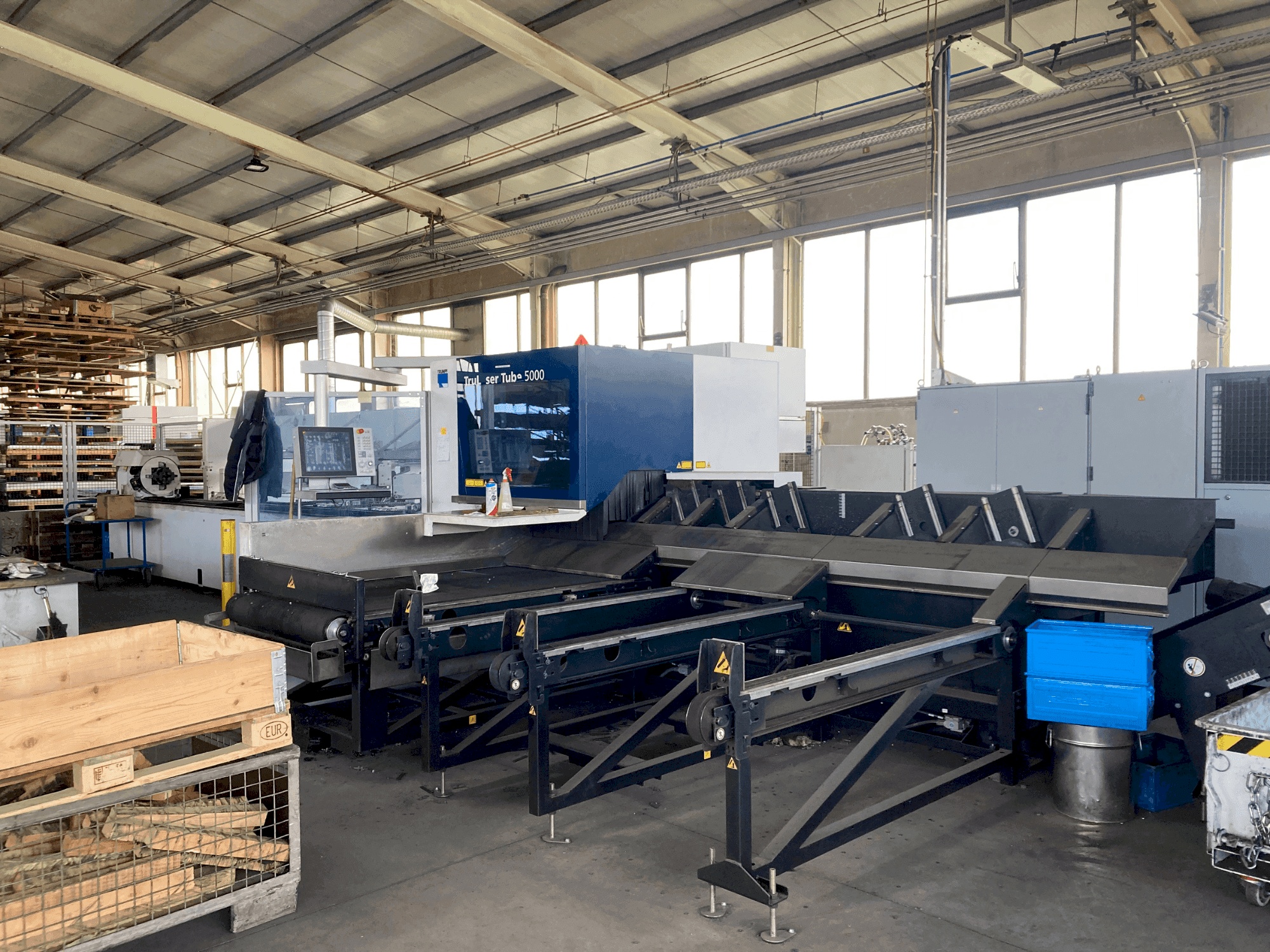 Makine TRUMPF TruLaser Tube 5000 - Önden görünüm