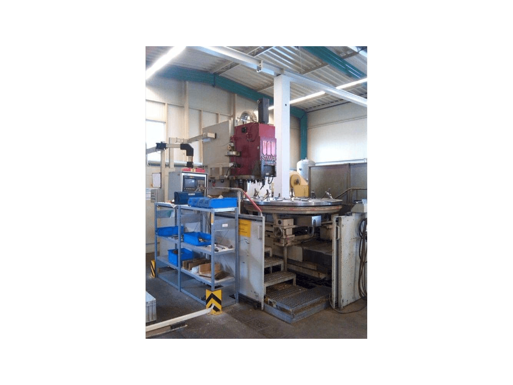 Makine STAMA MC 430- GÜ - Önden görünüm