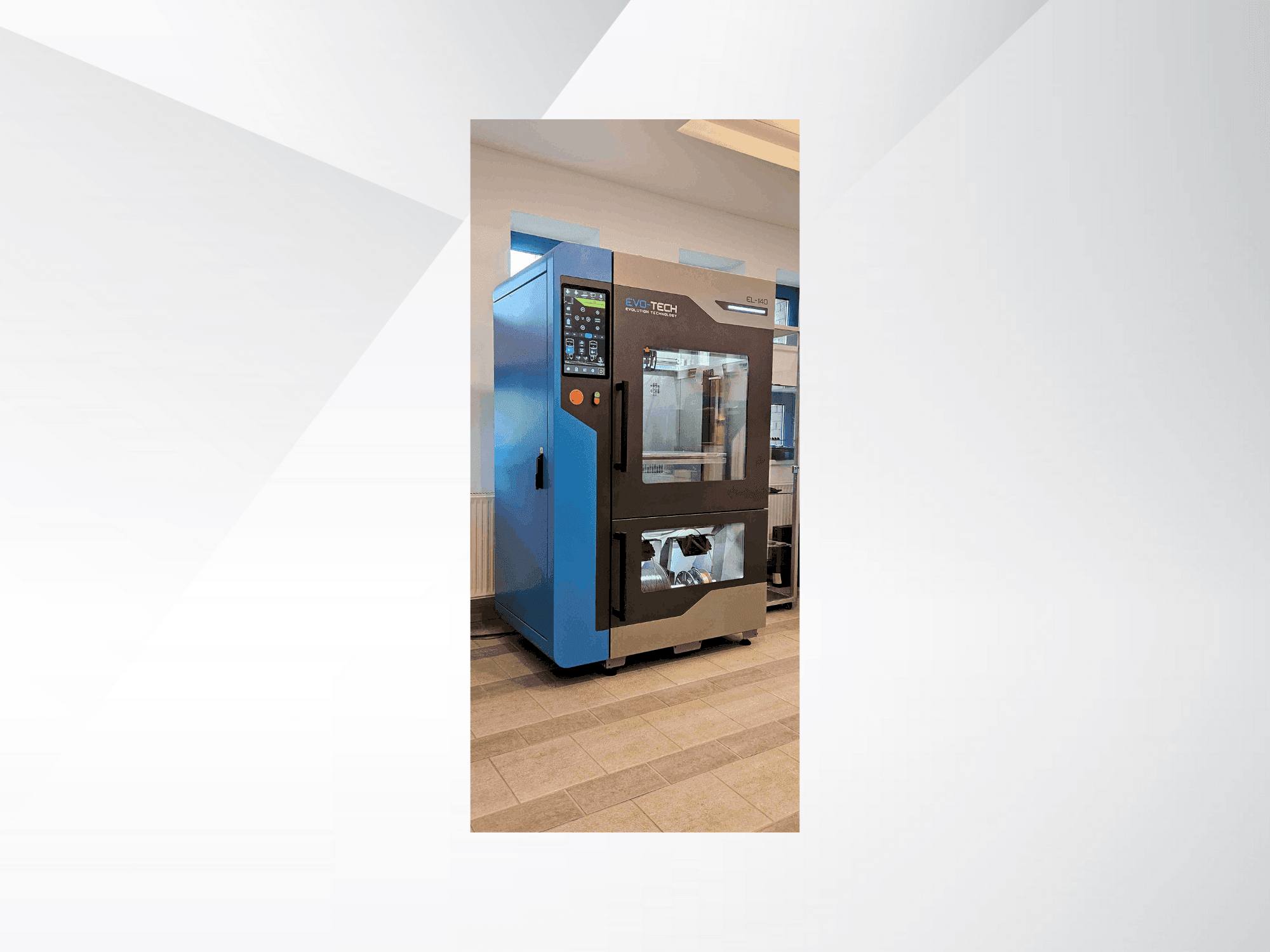 Makine EVO-tech EL-140 - Önden görünüm