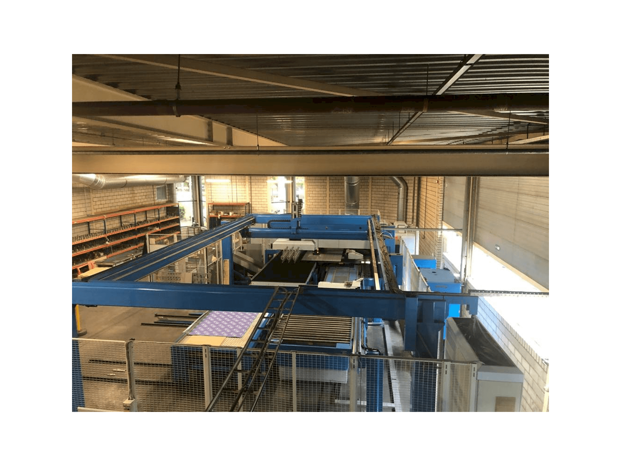 Makine Finn-Power LB 6 UVH - Önden görünüm