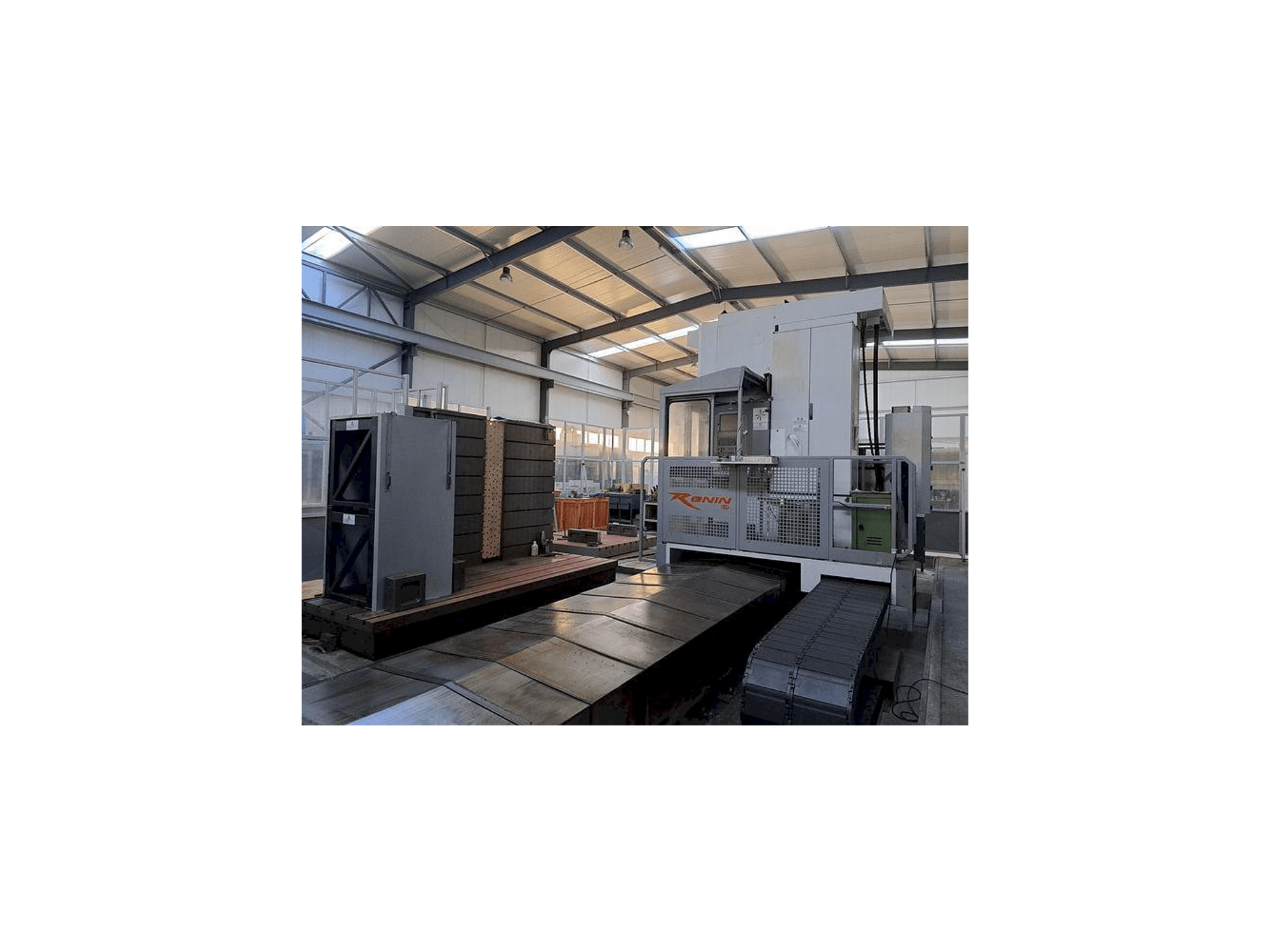 Makine FPT RONIN - Önden görünüm