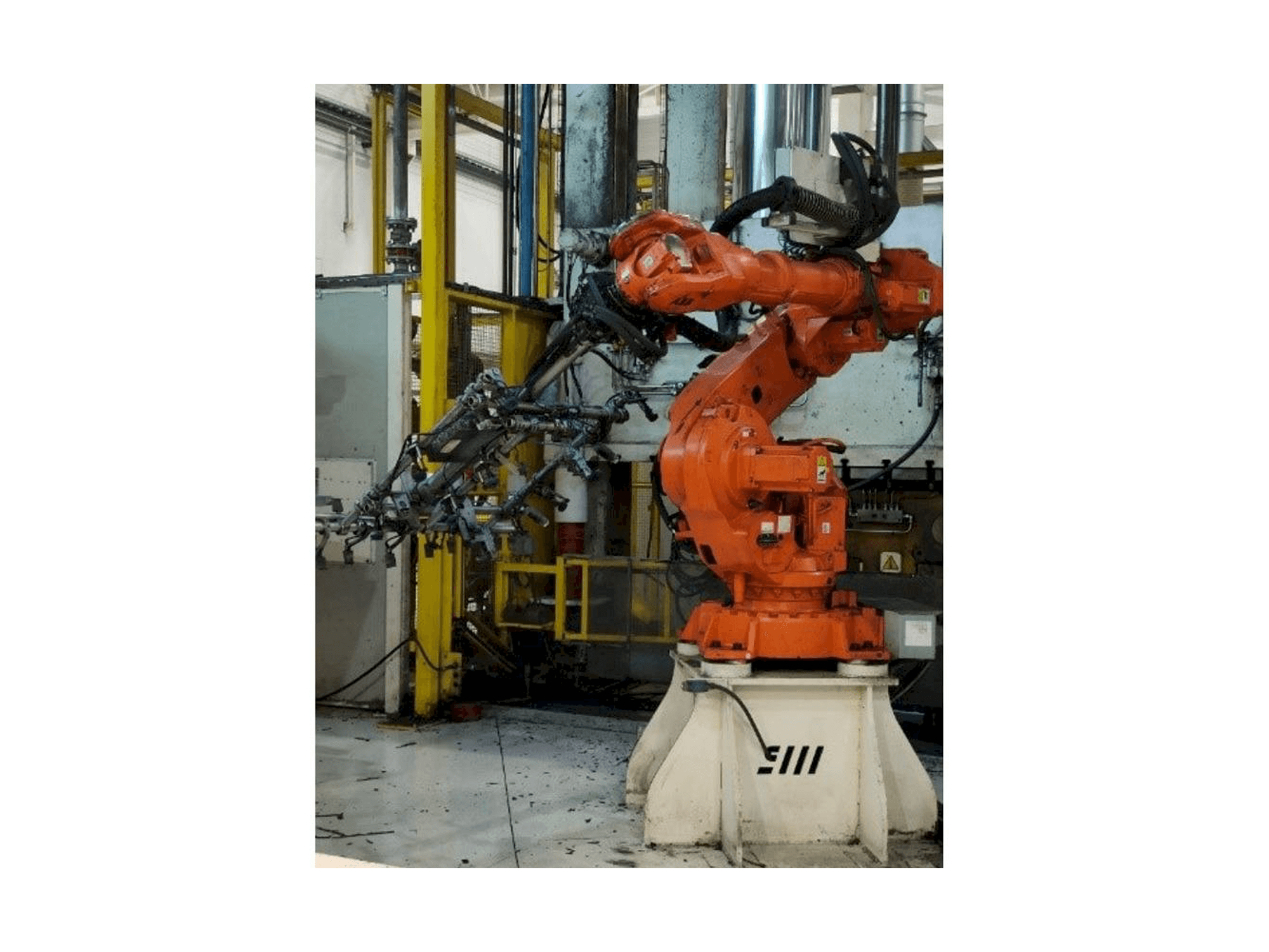 Makine ABB IRB 6640-185/2.8 - Önden görünüm