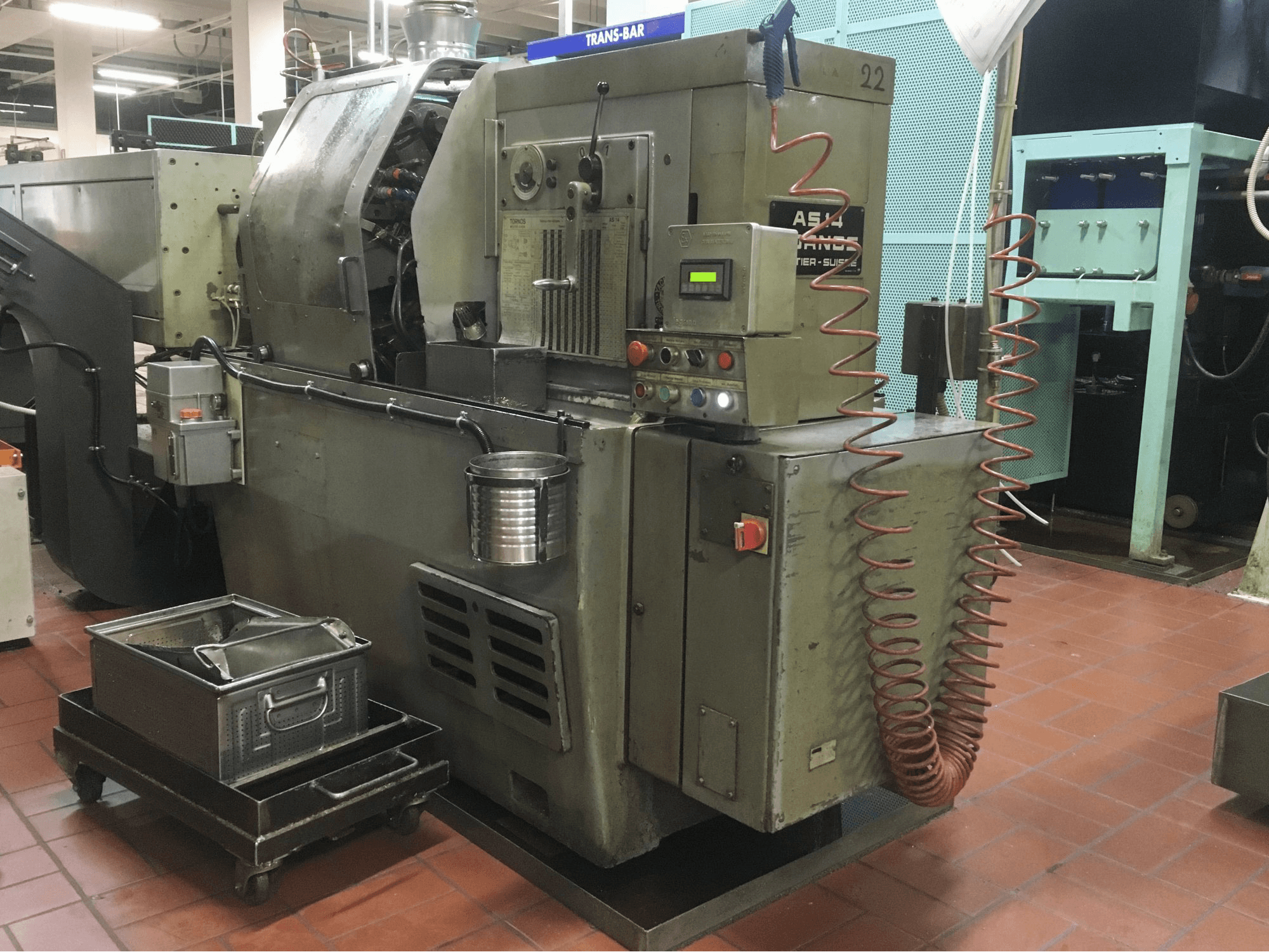 Makine Tornos - Sağdan görünüm AS-14