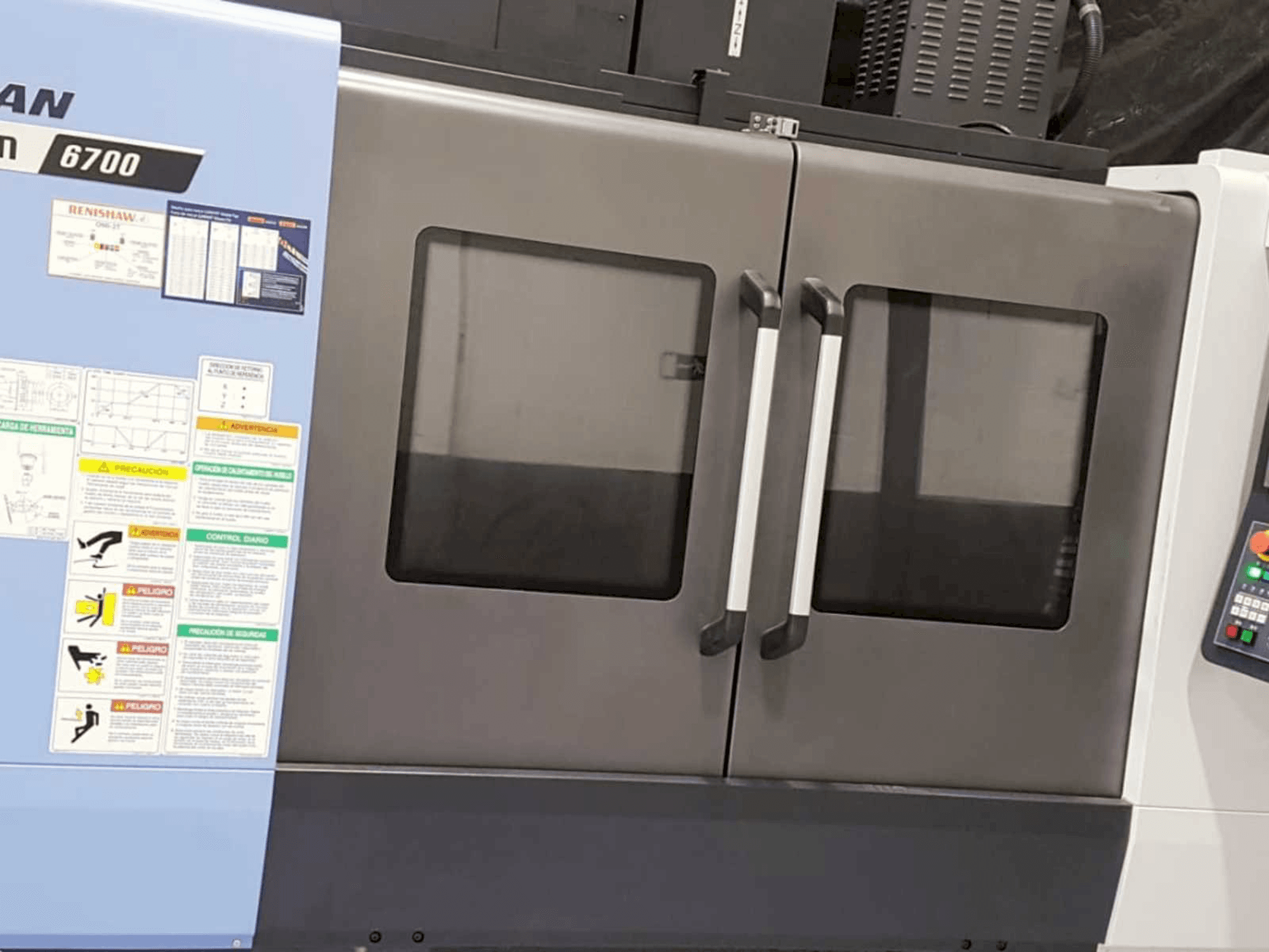 Makine Doosan DNM 6700 - Önden görünüm