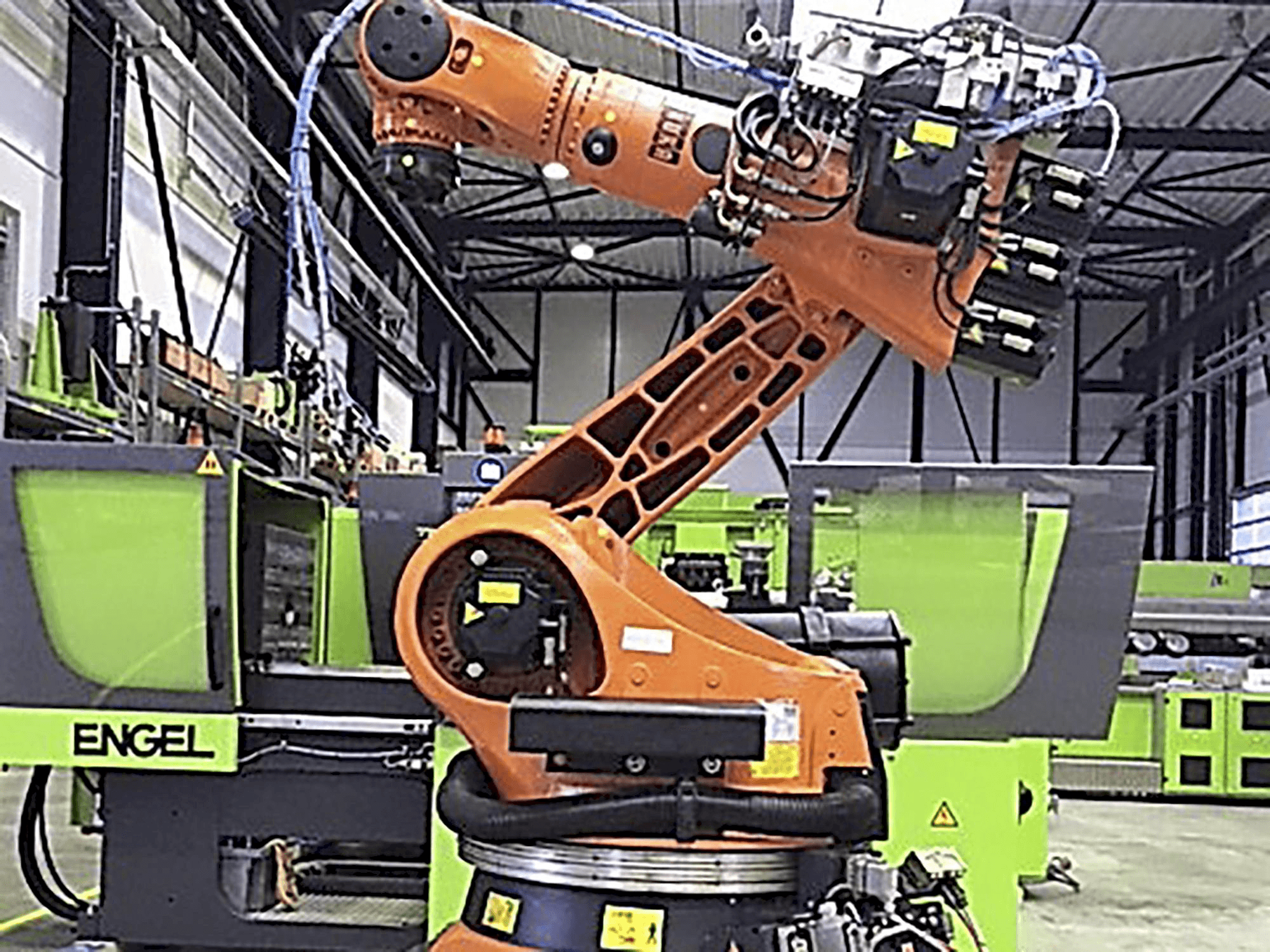 Makine KUKA - Önden görünüm KR210