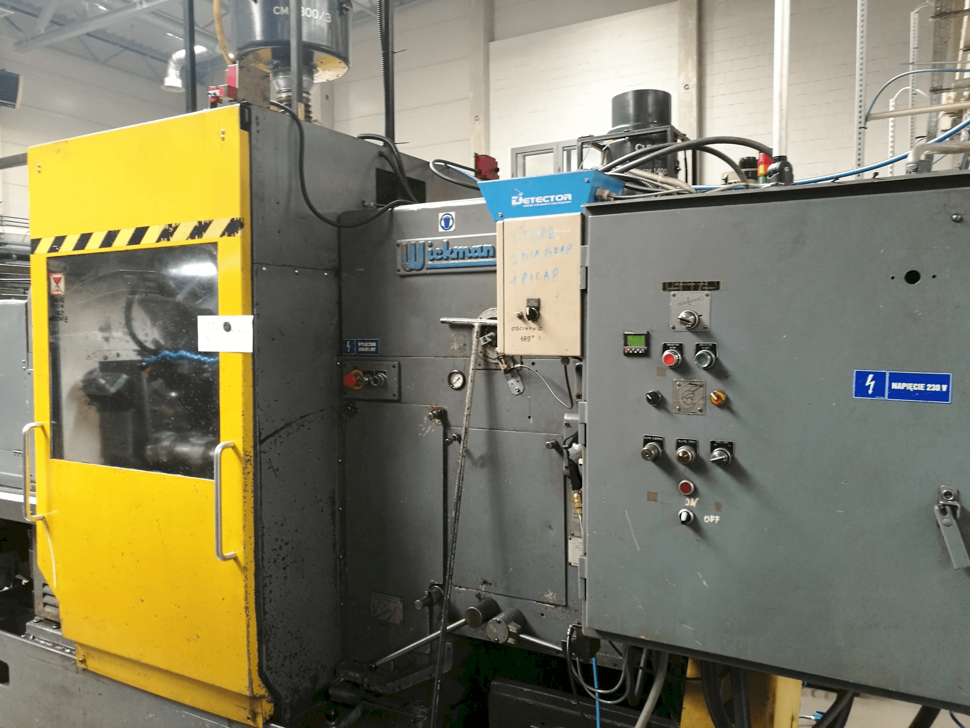 Makine Wickman 2 1/4"-6 - Önden görünüm