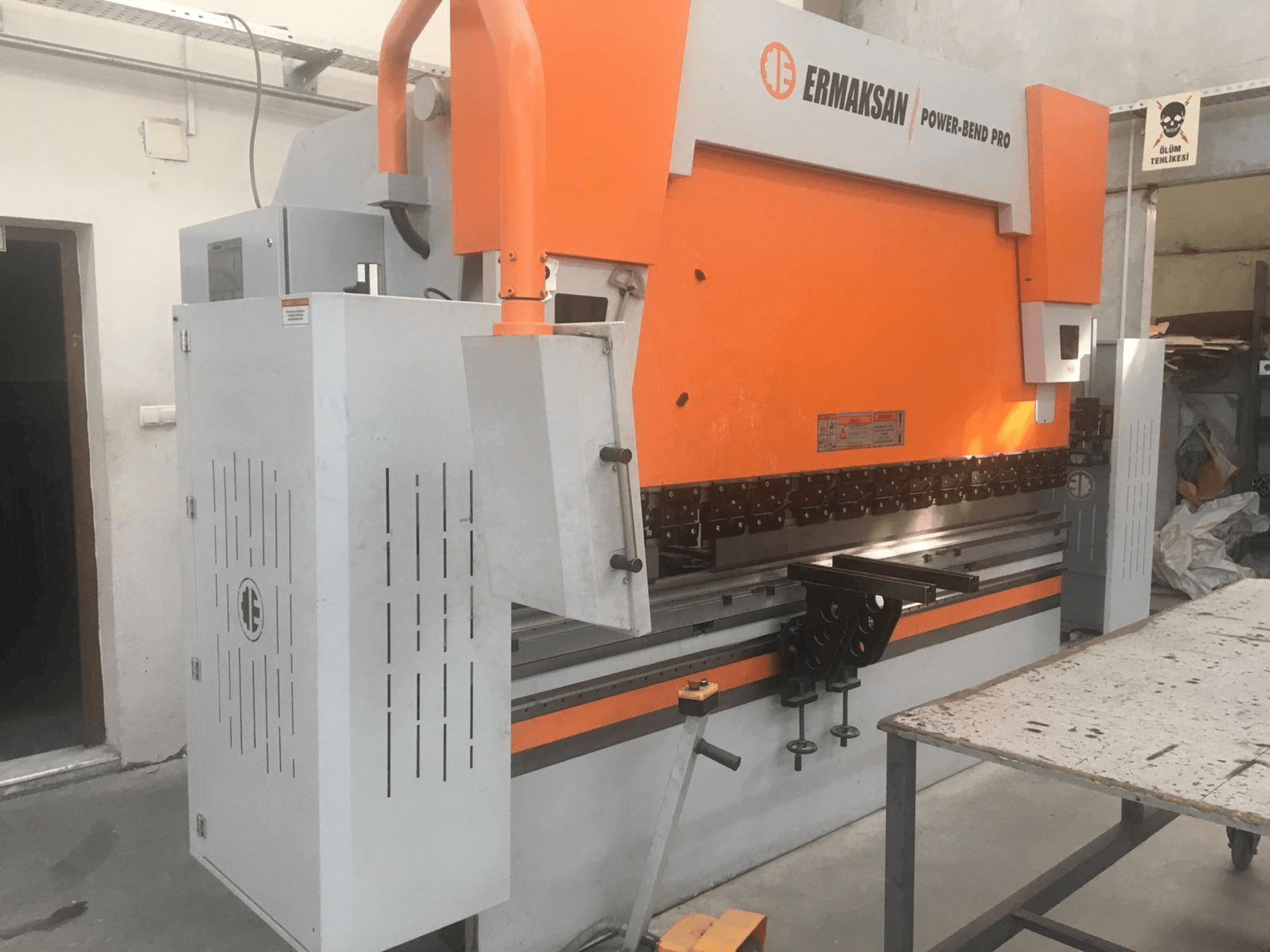 Makine ERMAKSAN Power-Bend Pro 3100x135 - Önden görünüm