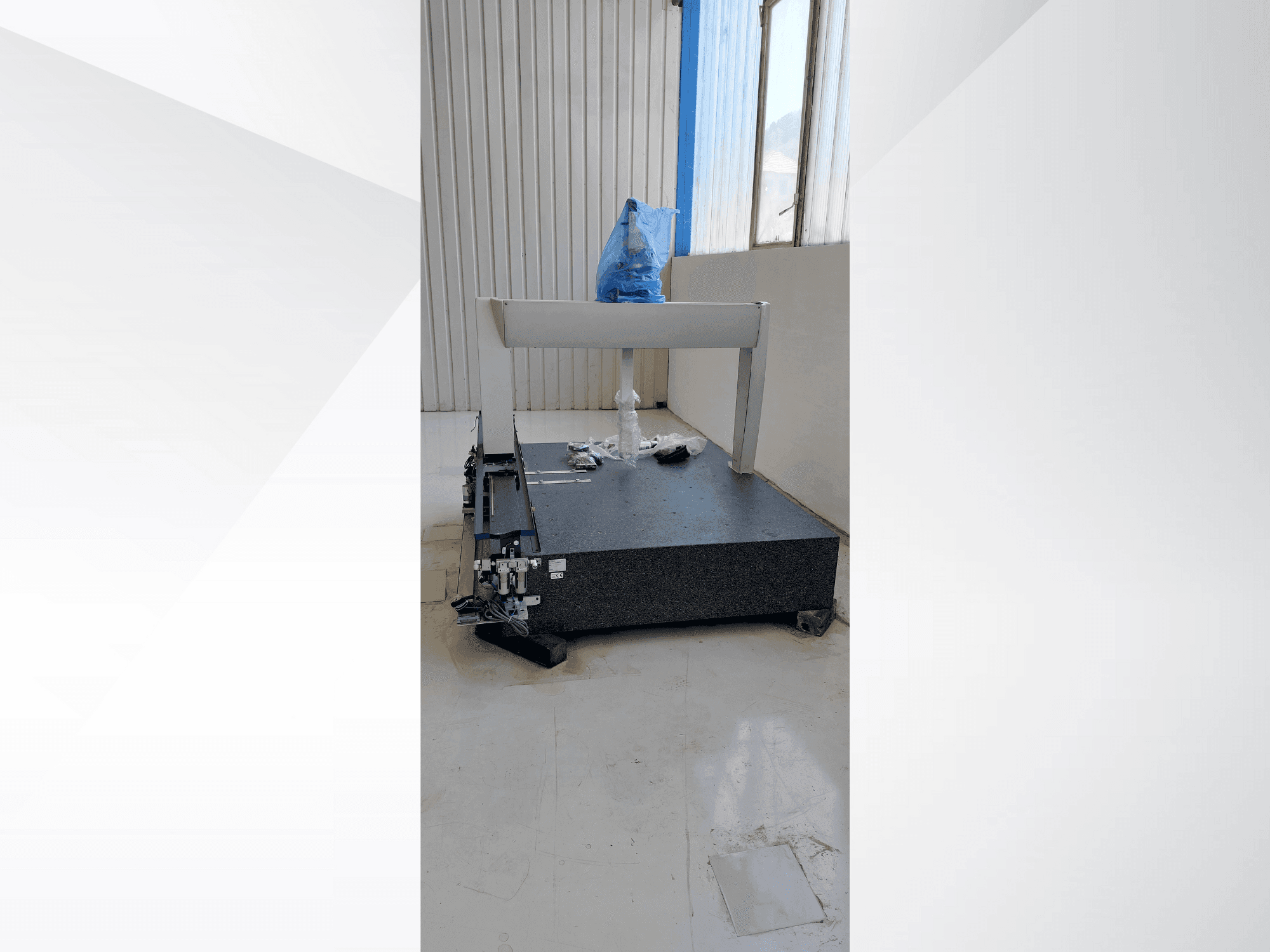 Makine ZEISS SPECTRUM 10/16/6 - Önden görünüm