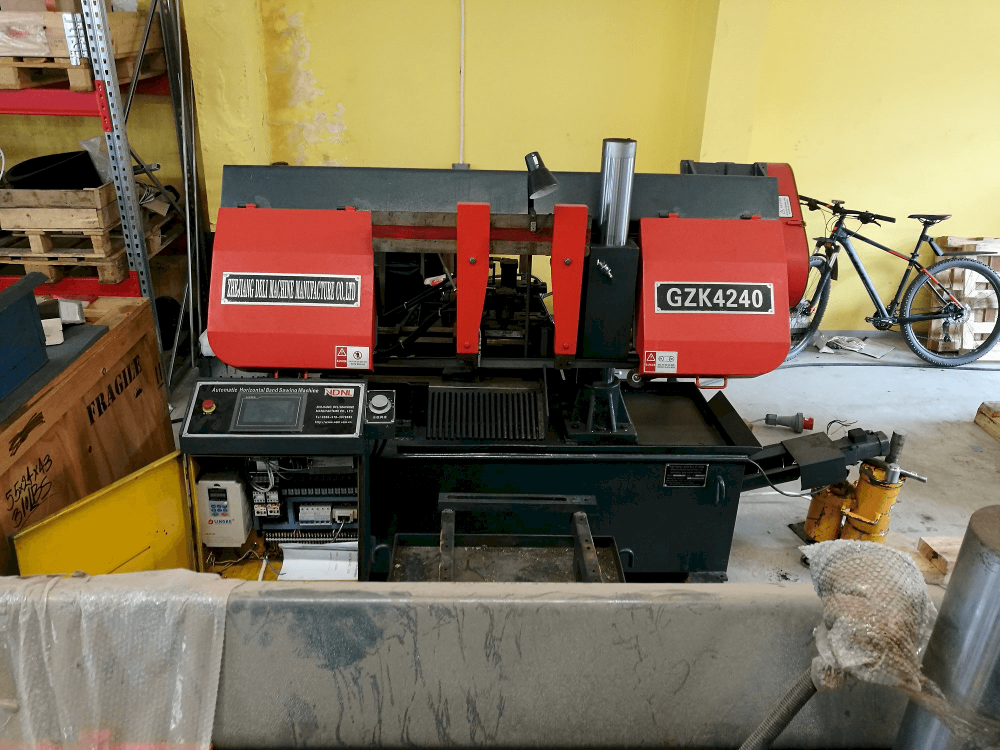 Makine NDNL GZK4240 - Önden görünüm