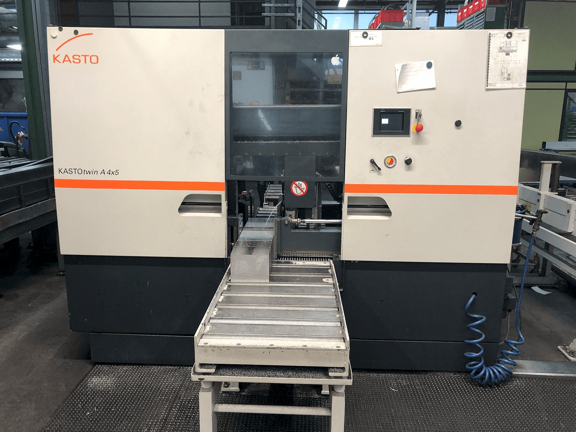 Makine KASTO Twin A4x5 - Önden görünüm