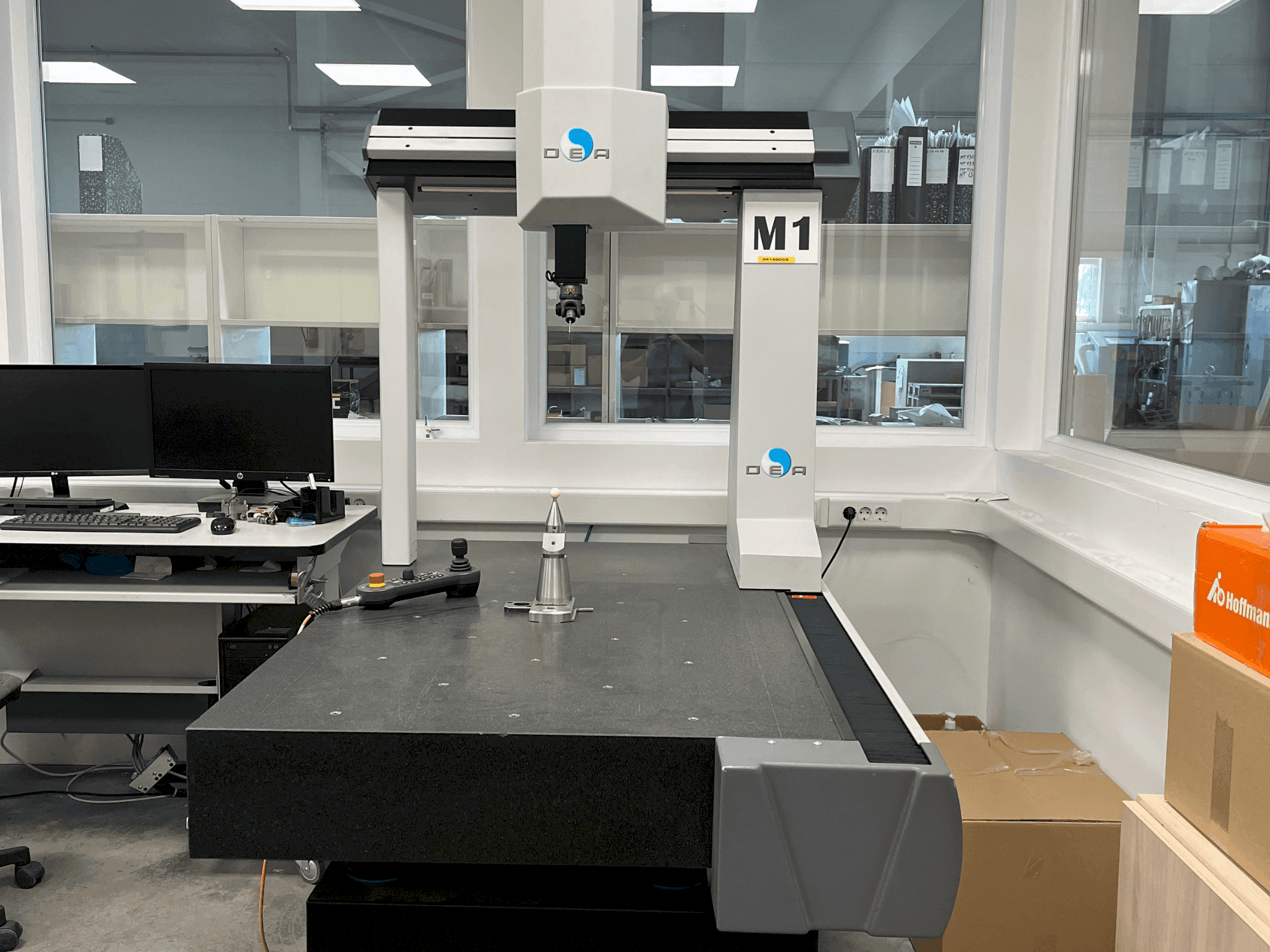 Makine Hexagon PIONEER 061006 - Önden görünüm