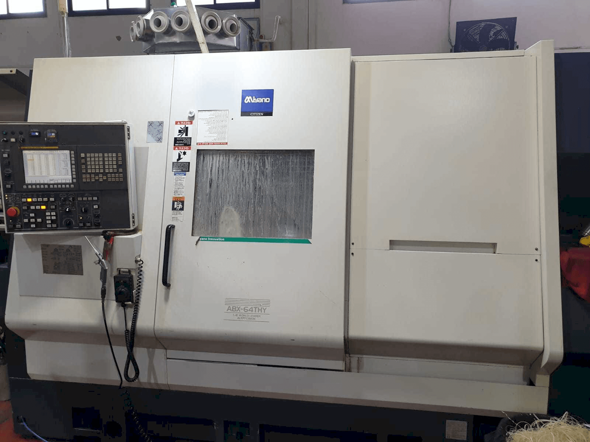 Makine Miyano ABX-64THY - Önden görünüm