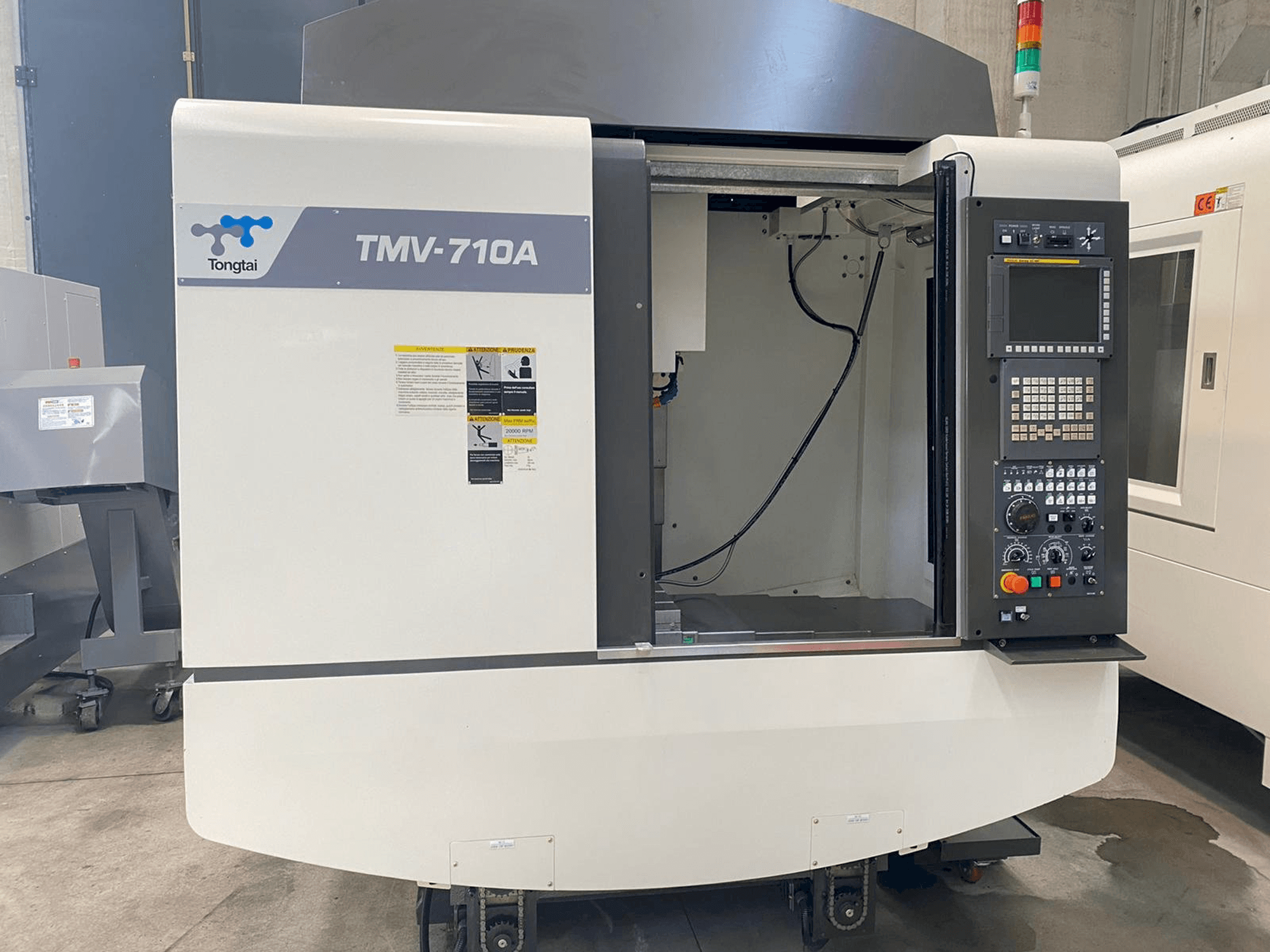 Makine Tongtai TMV-710A - Önden görünüm