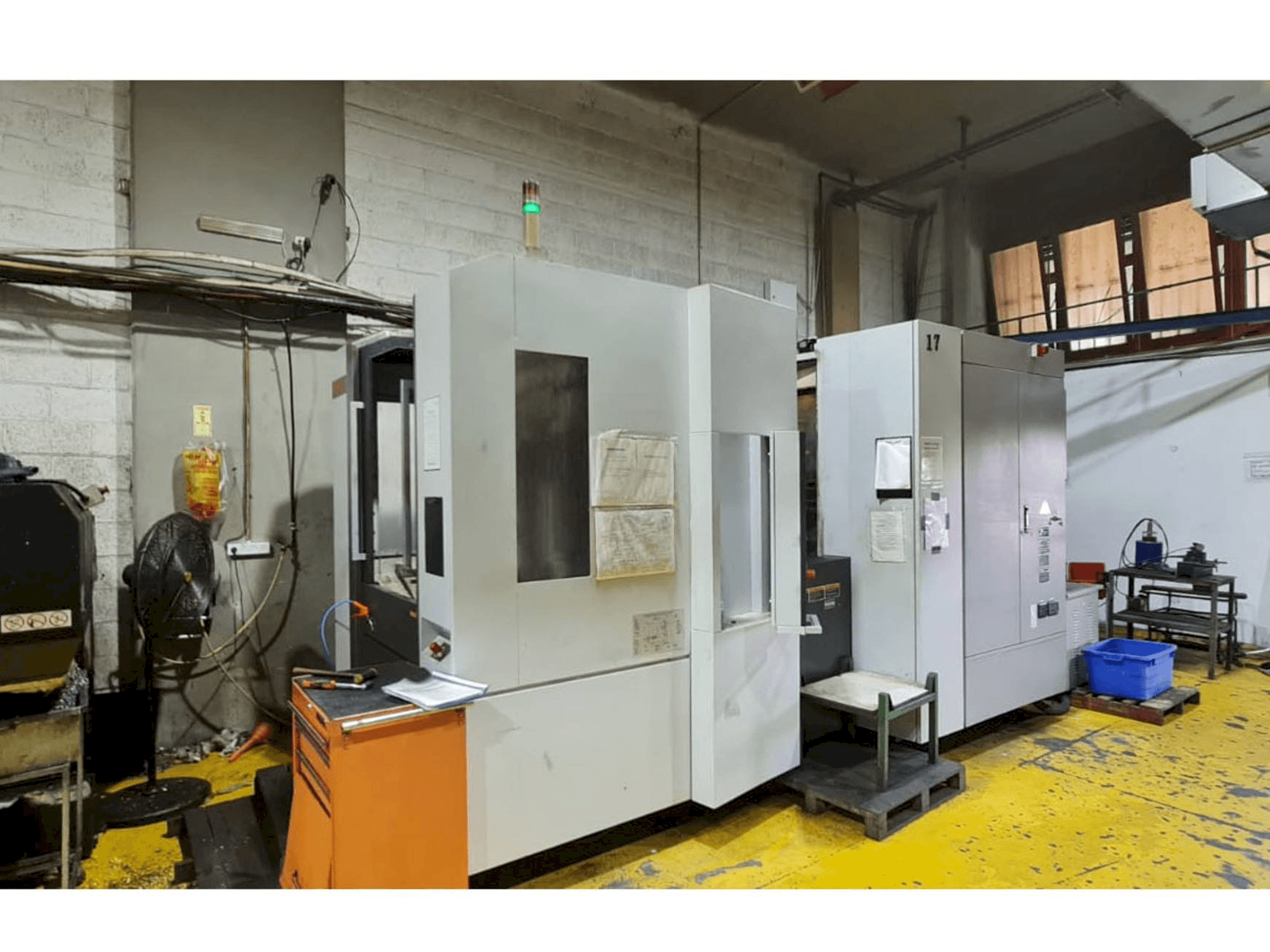 Makine MORI SEIKI NH-5000 / 40DCG - Önden görünüm