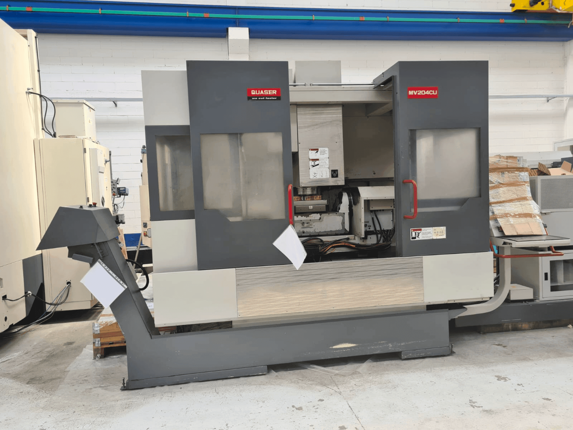 Makine Quaser MV204-CU/12 - Önden görünüm