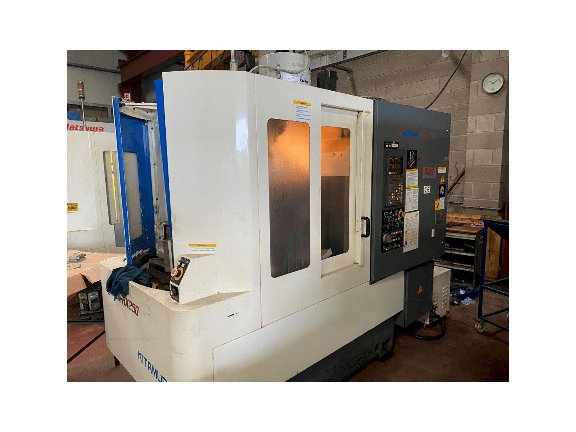 Makine Kitamura Mycenter HX250 - Önden görünüm