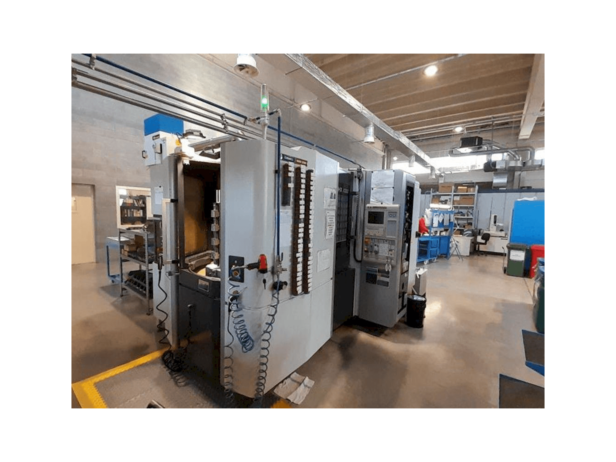 Makine DMG NHX 4000 - Önden görünüm