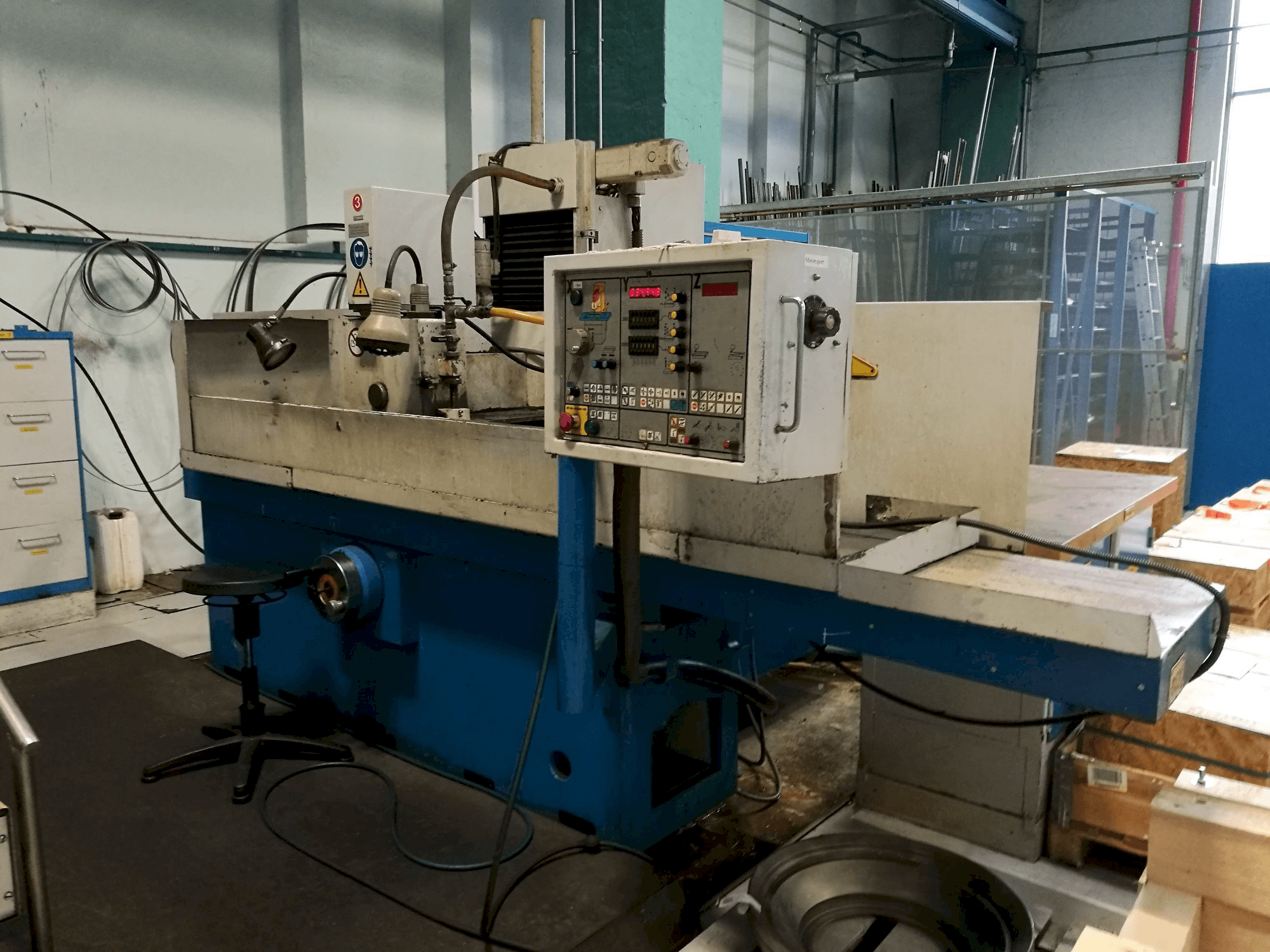 Makine ELB Optimal 4 VA II - Önden görünüm