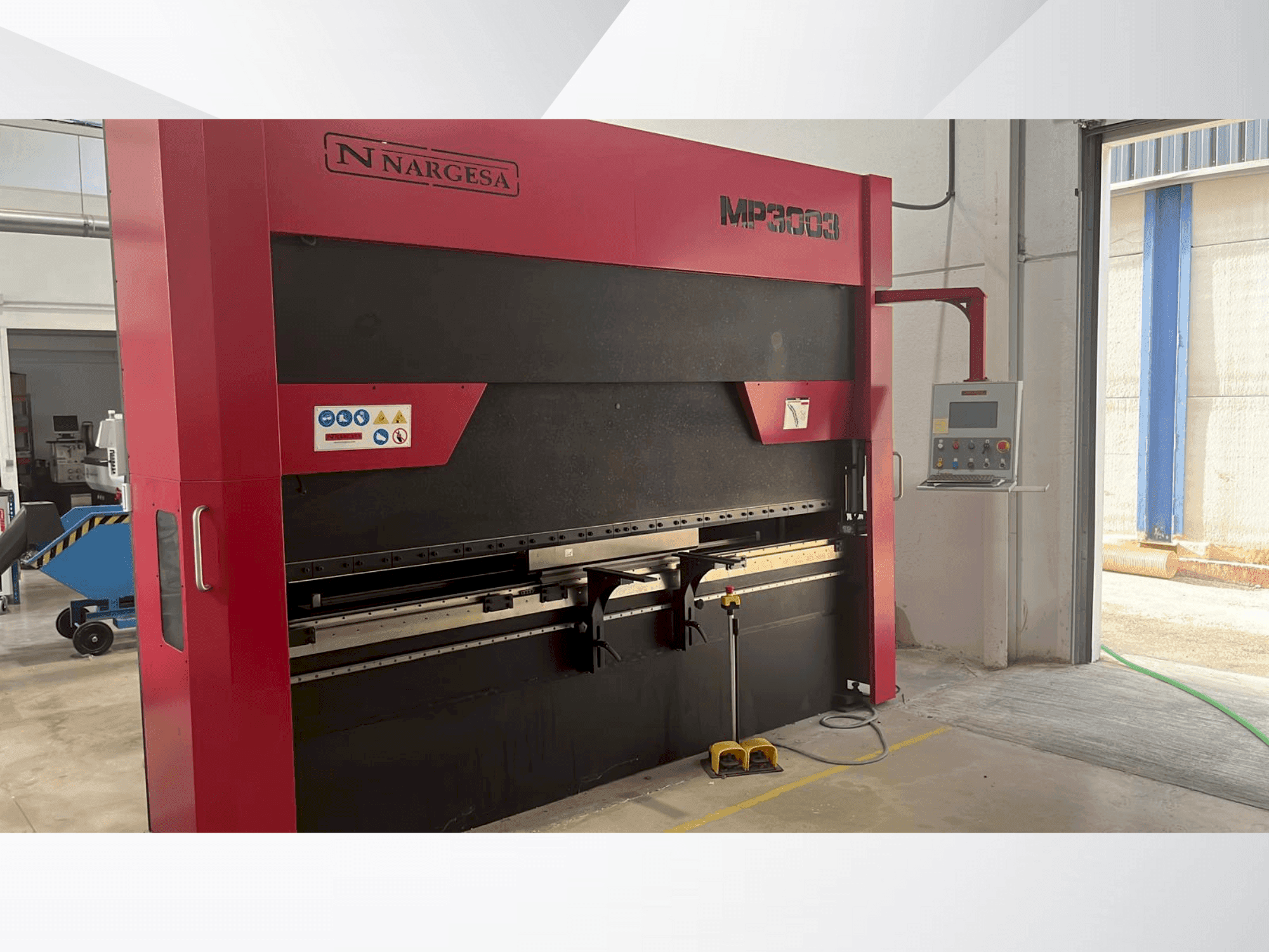 Makine NARGESA 3003 - Önden görünüm