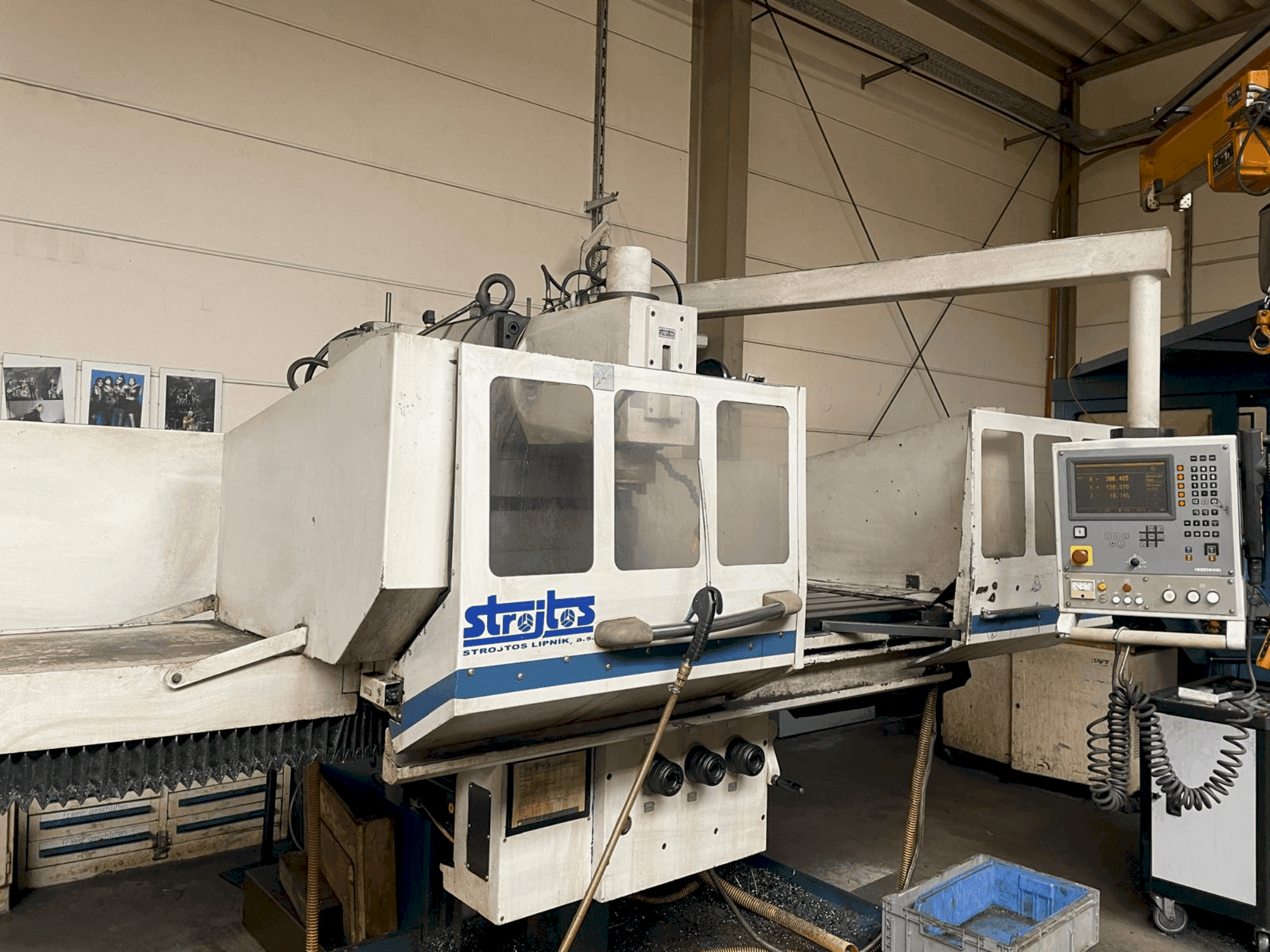 Makine Strojtos FGS 63 NCP - Önden görünüm