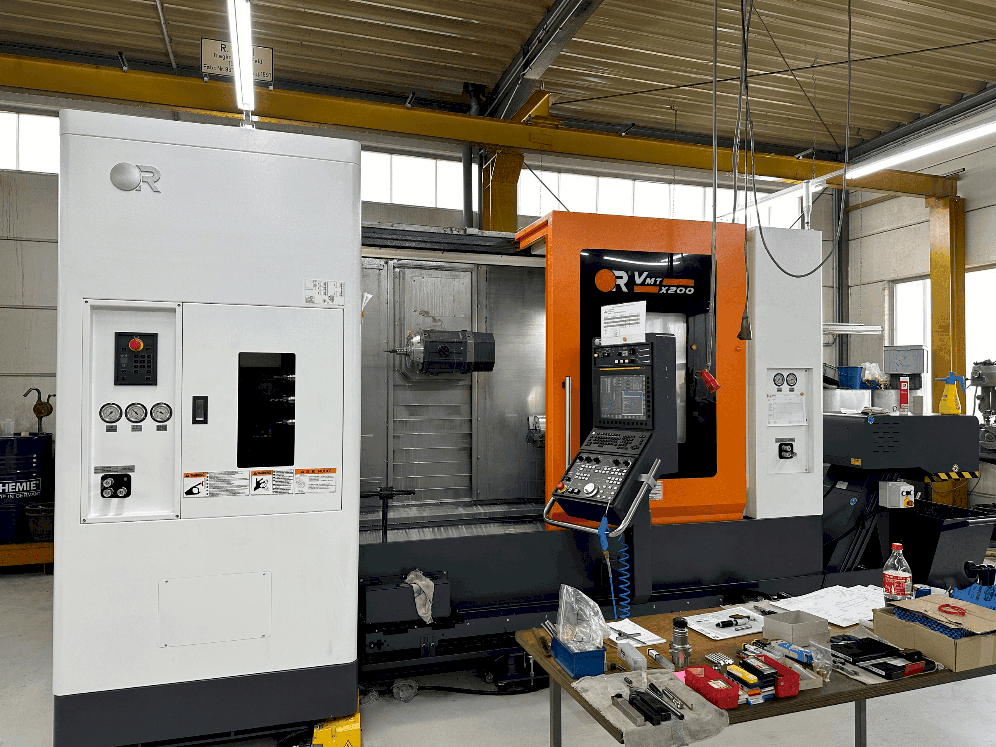 Makine Victor VMT X200 (2023) - Önden görünüm