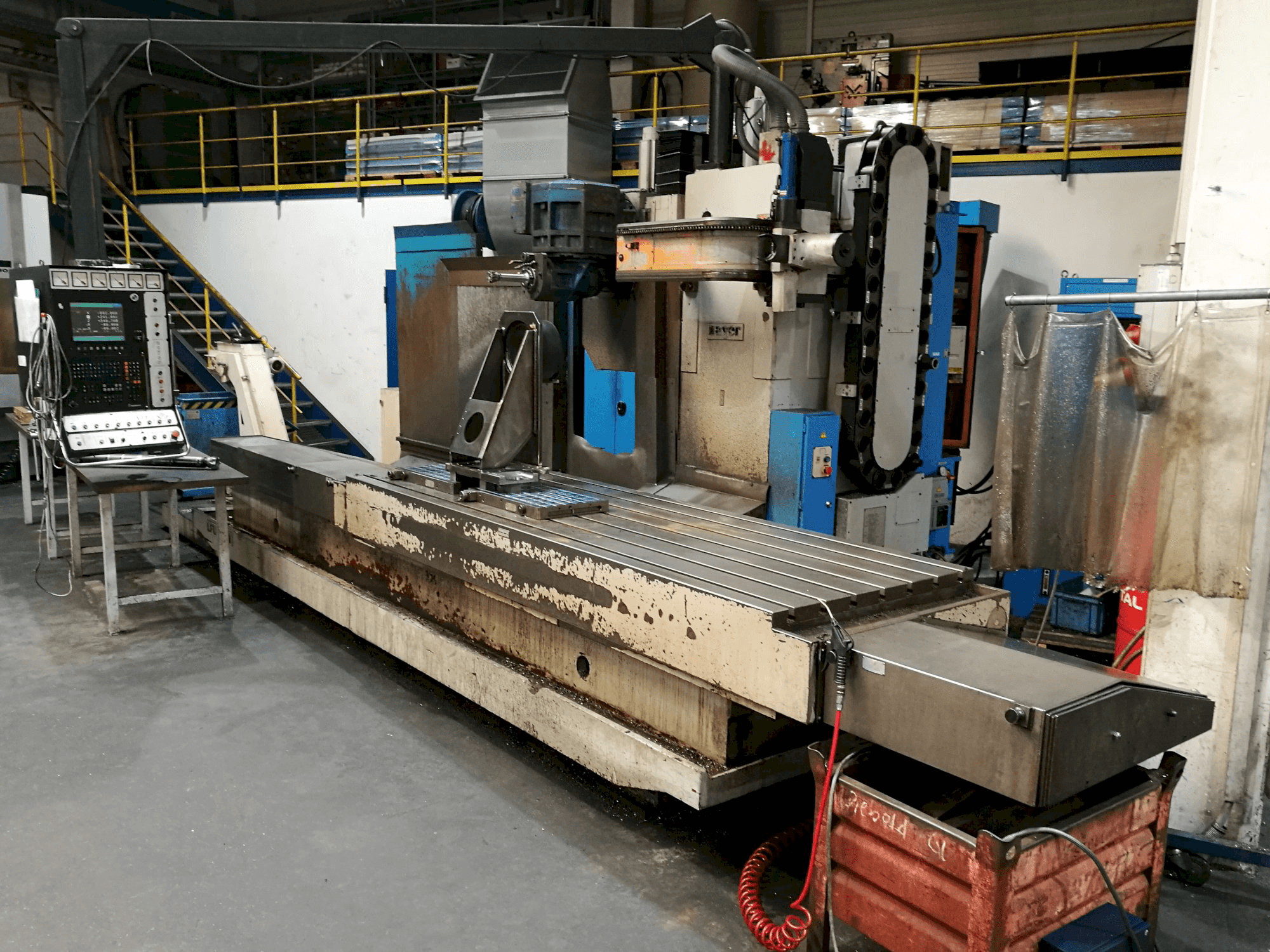 Makine Zayer - Sağdan görünüm LFU 3000