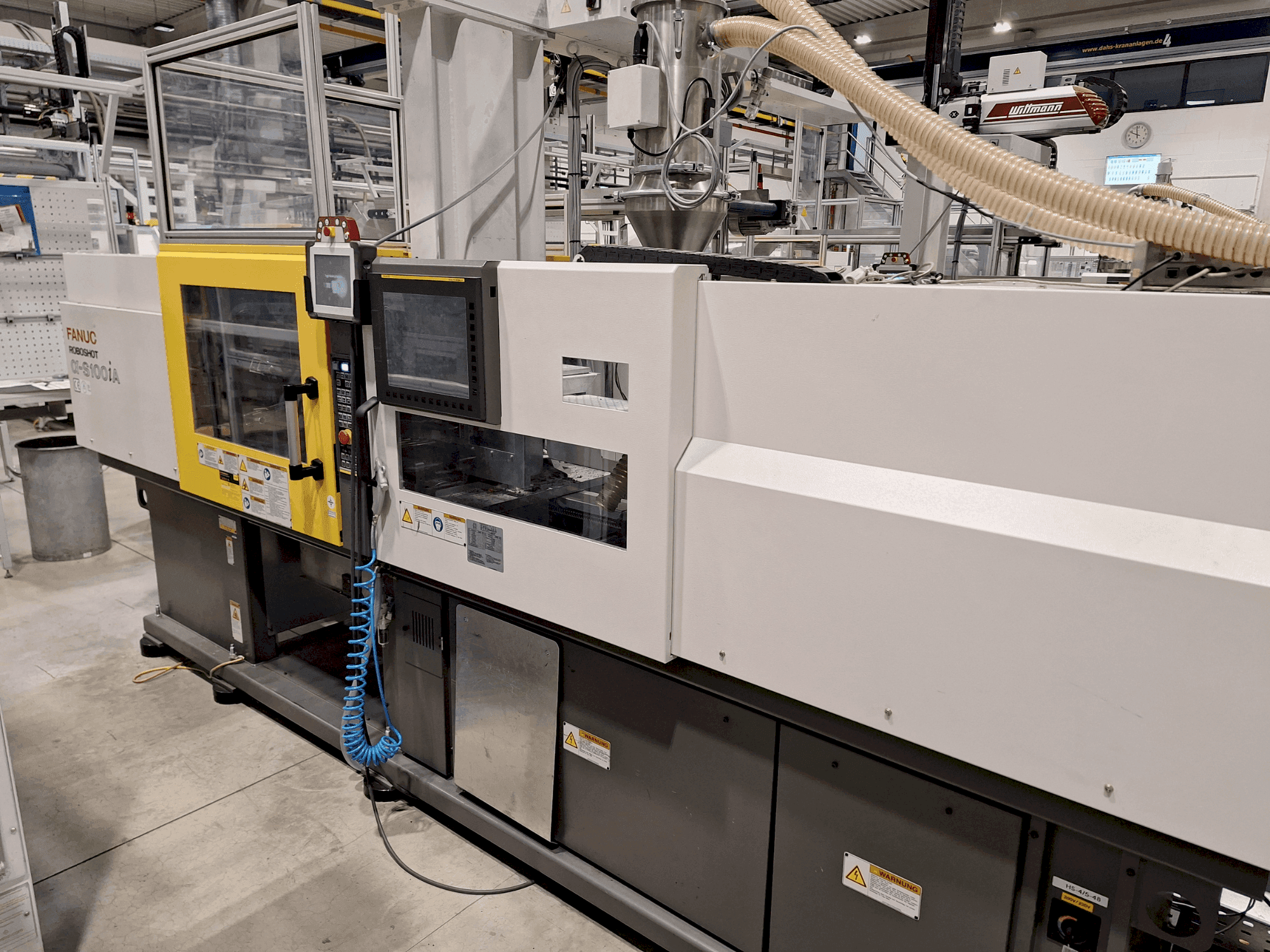 Makine FANUC ROBOSHOT S 100 iA - Önden görünüm
