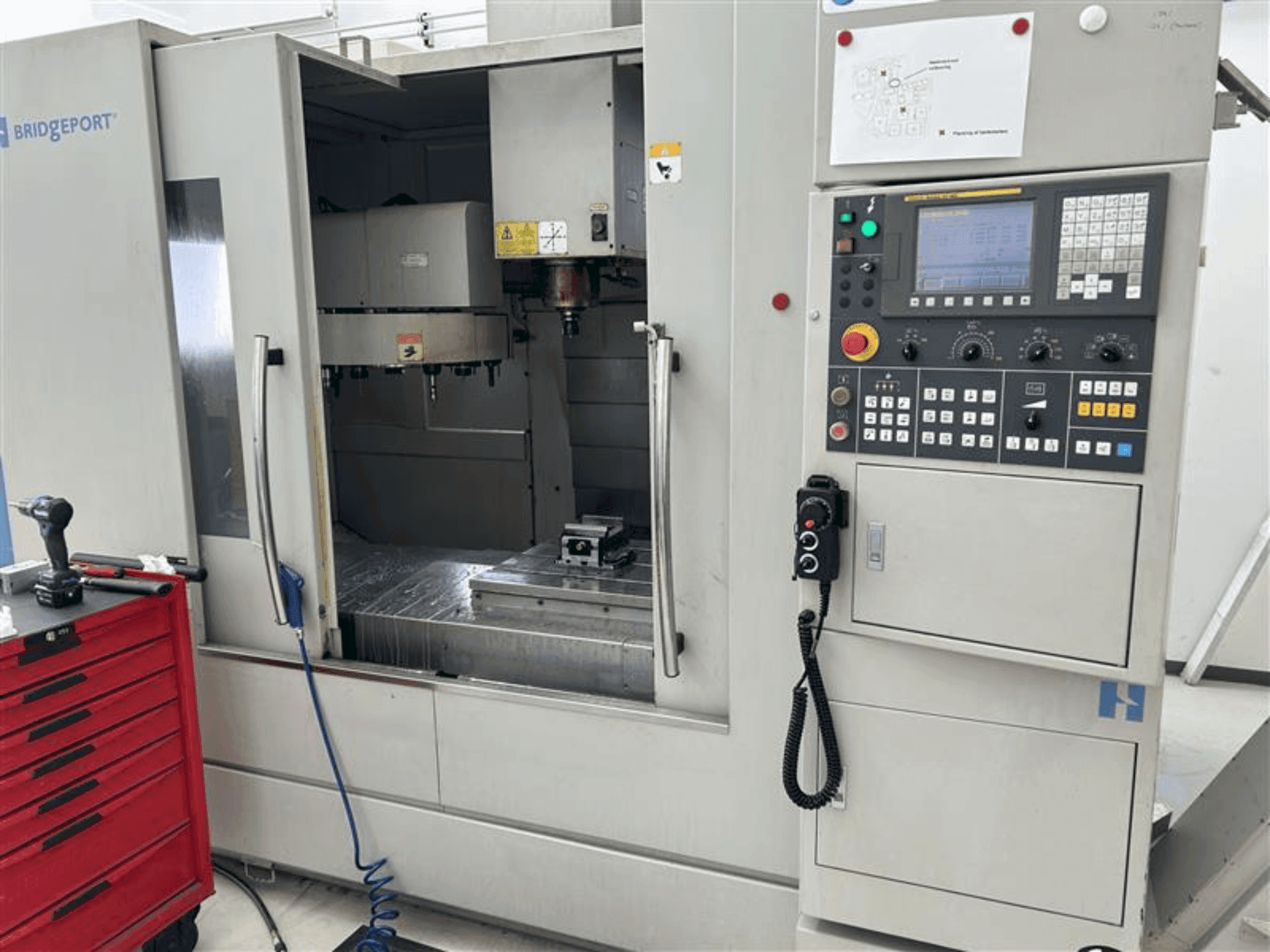 Makine Bridgeport GX 1000 - Önden görünüm
