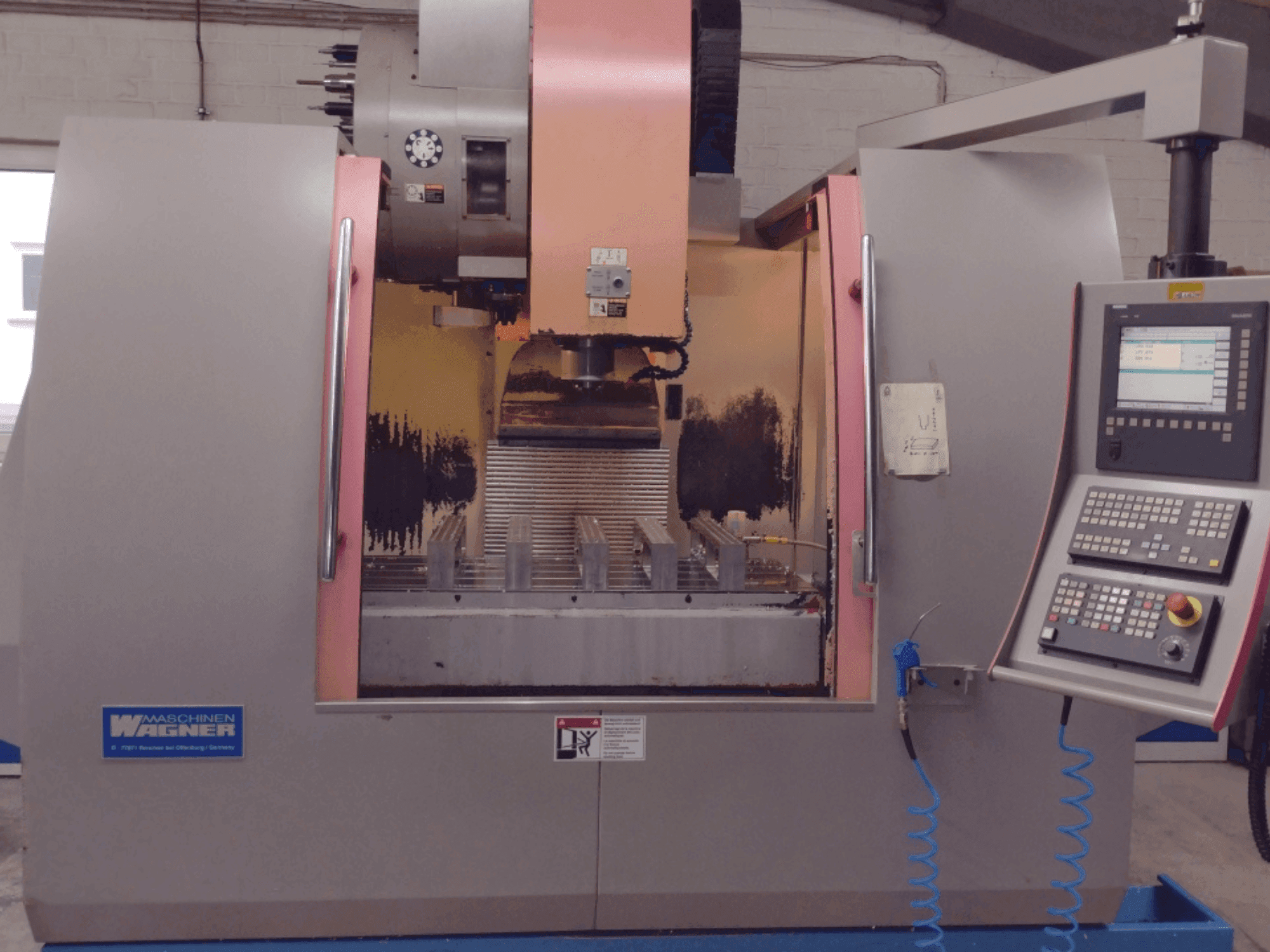 Makine WAGNER WMC 1100 - Önden görünüm