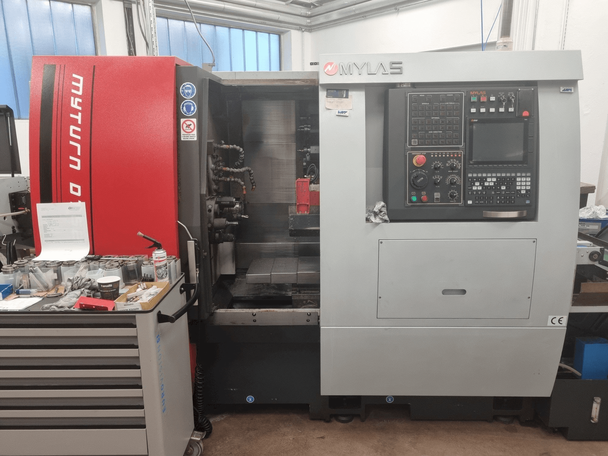 Makine MYLAS DT52 - Önden görünüm