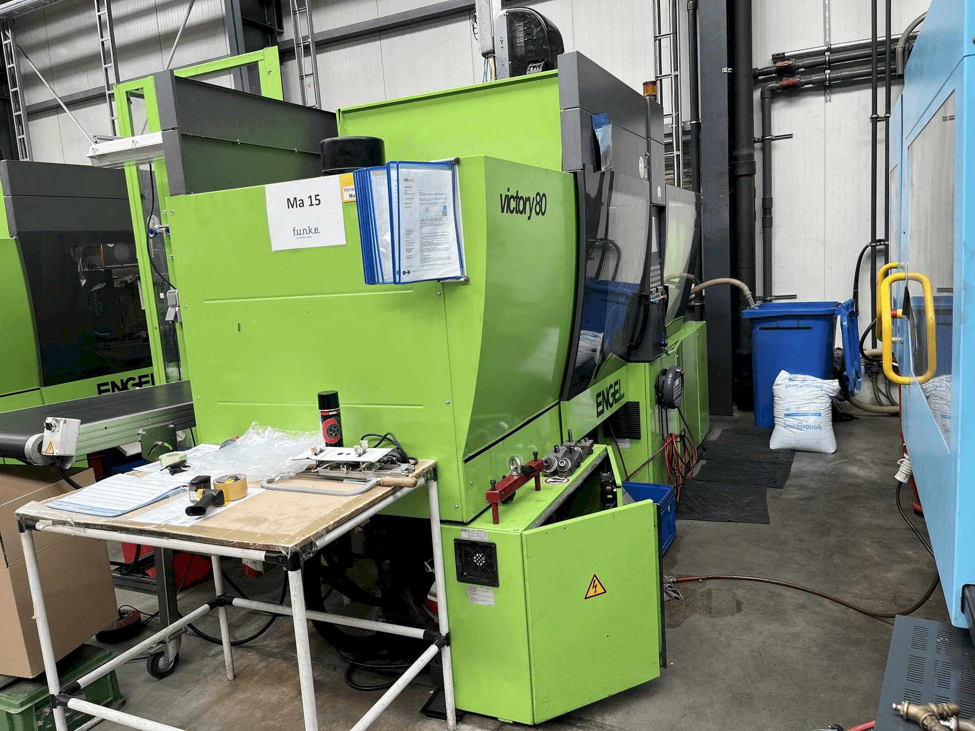 Makine Engel VICTORY 330/80 TECH - Önden görünüm