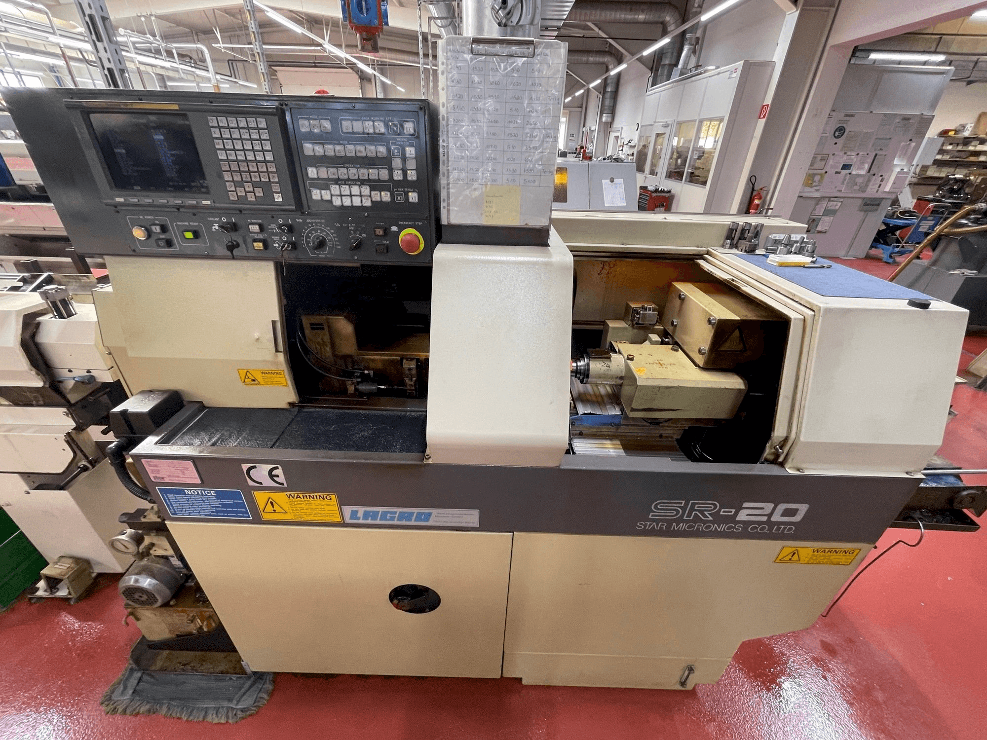 Makine Star SR-20 - Önden görünüm