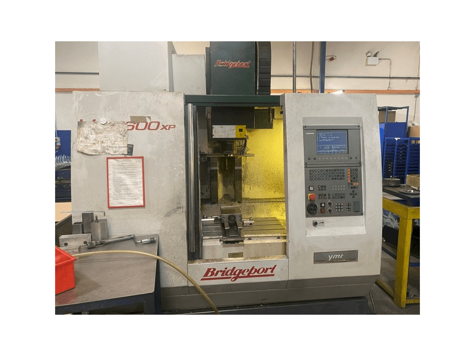 Makine Bridgeport VMC 600XP - Önden görünüm