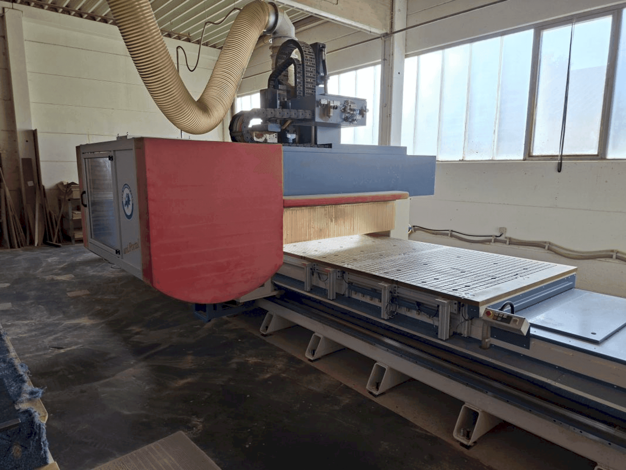 Makine MKM UNI Portal 50/15 RO - Önden görünüm