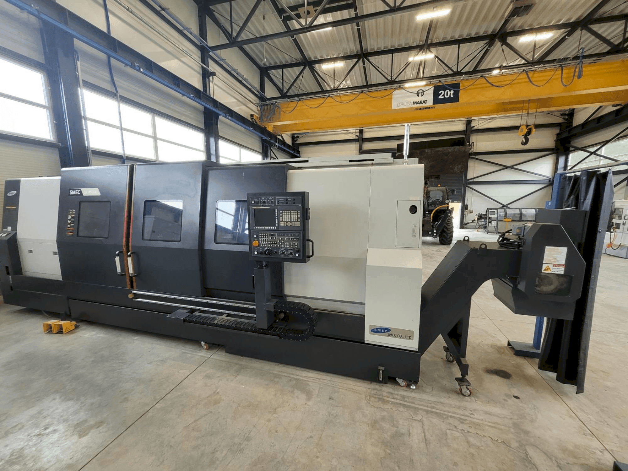 Makine SMEC SL 4500 L - Önden görünüm