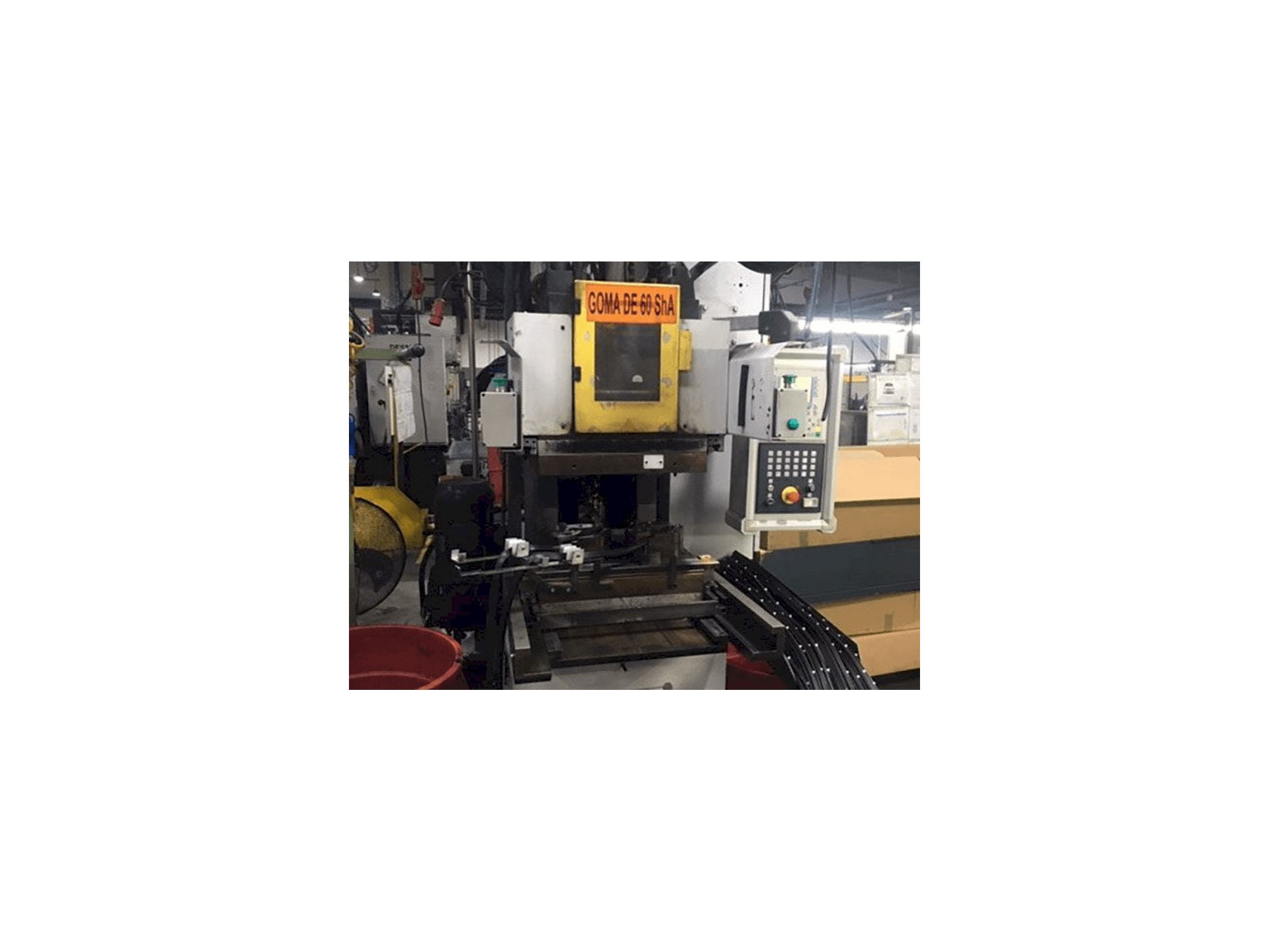 Makine Kloeckner Desma 956.050 Z0 - Önden görünüm