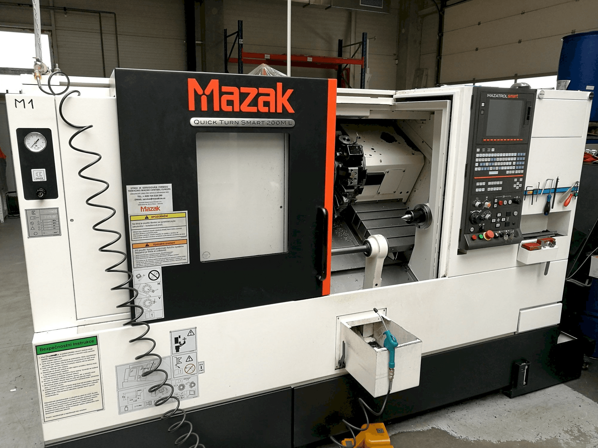 Makine Mazak Quick Turn Smart 200 ML - Önden görünüm