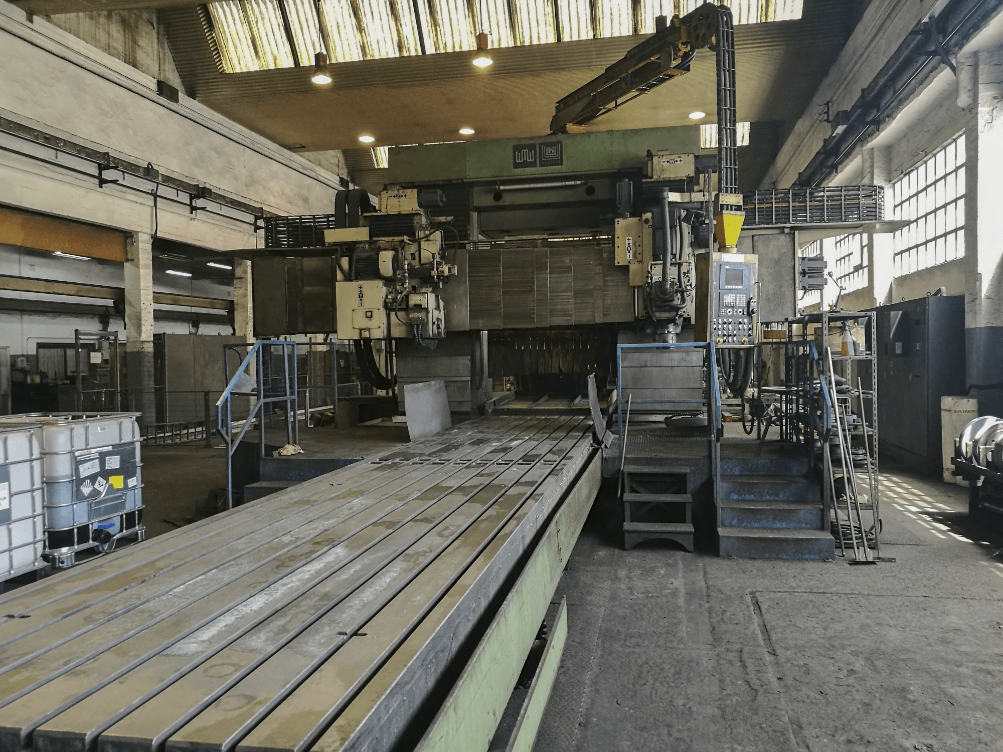 Makine 1 WMW-Heckert - Sol görünüm SZ16-15-08/22.1-7.1
