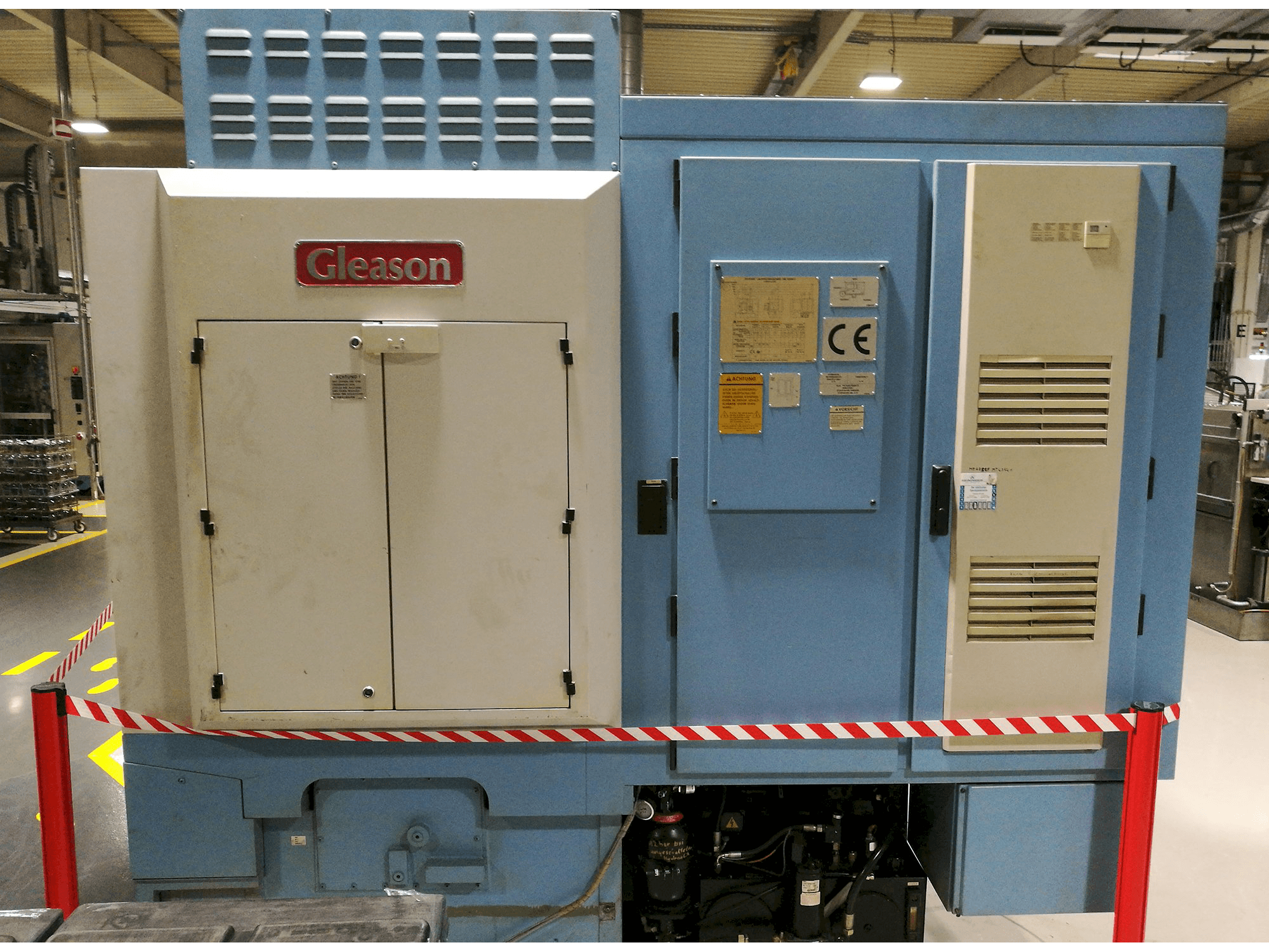 Makine Gleason - Arkadan görünüm Phoenix 500 HCT