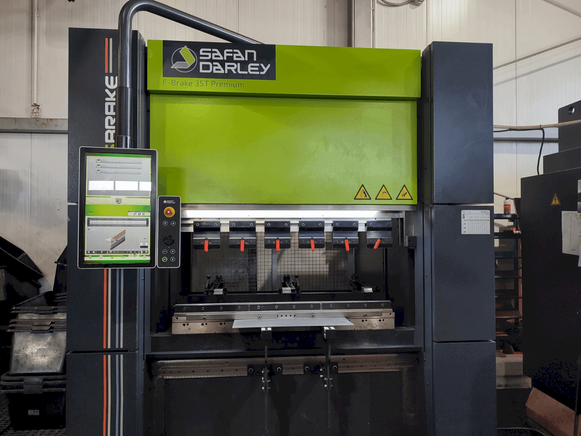 Makine Safan E-Brake Premium 35-1250 - Önden görünüm