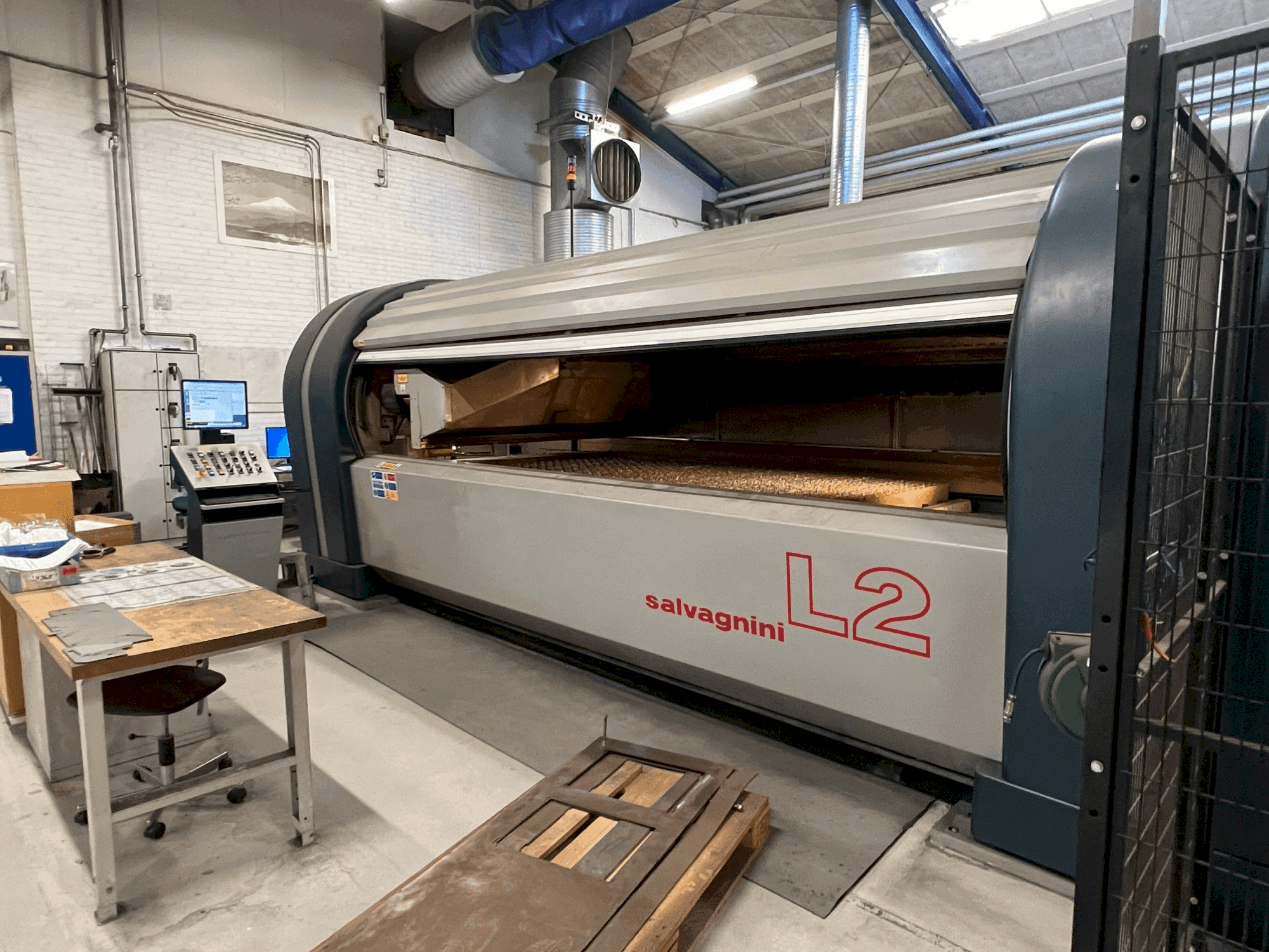 Makine Salvagnini L2 Lightning - Önden görünüm