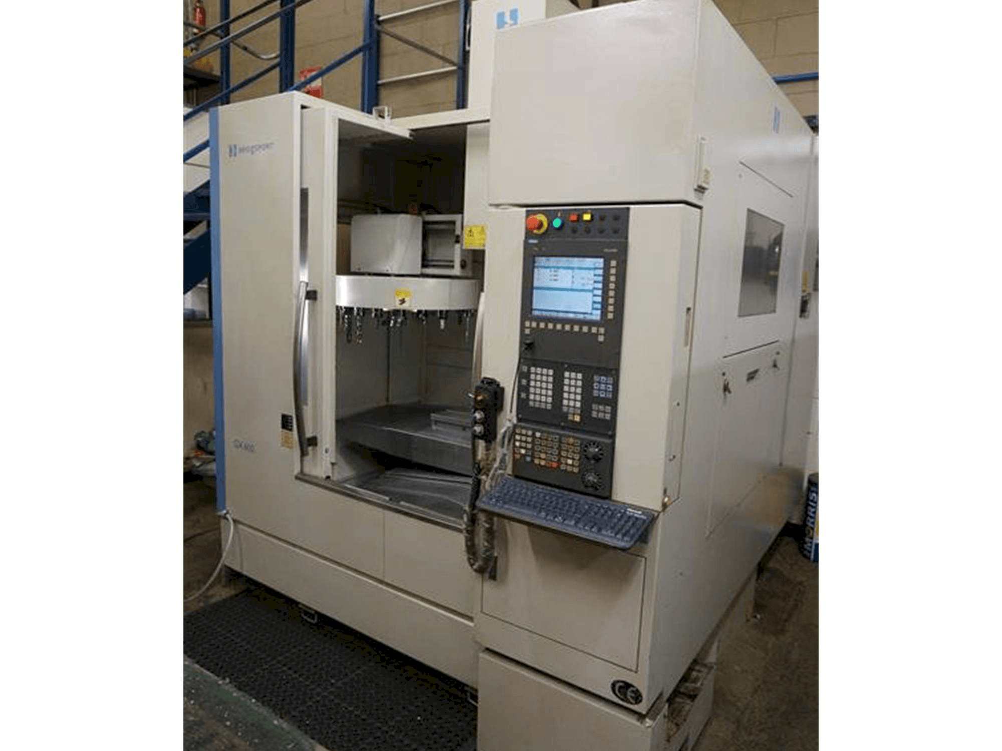 Makine Bridgeport GX 600 - Önden görünüm