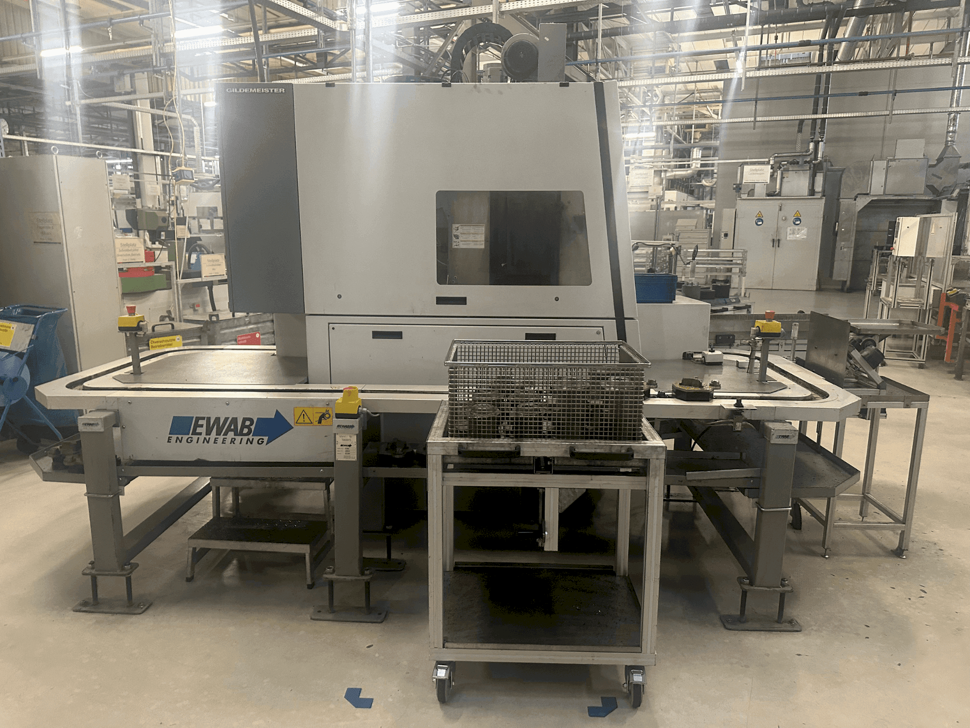Makine DMG Gildemeister CTV 250 - Önden görünüm