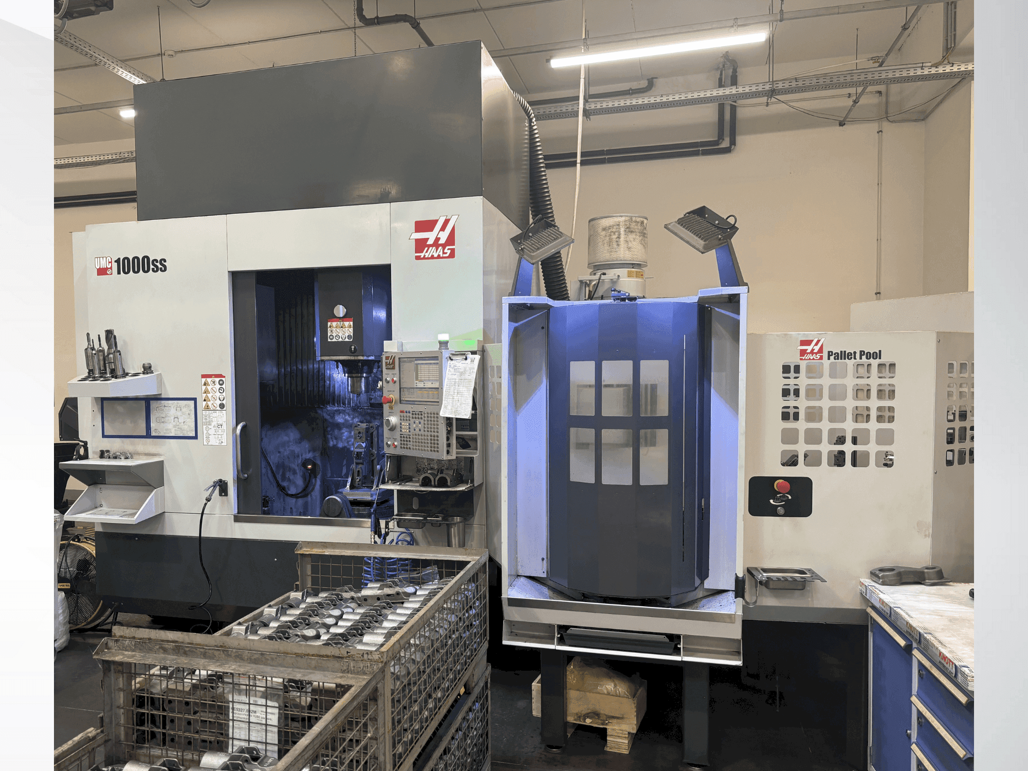 Makine HAAS UMC-1000SS - Önden görünüm