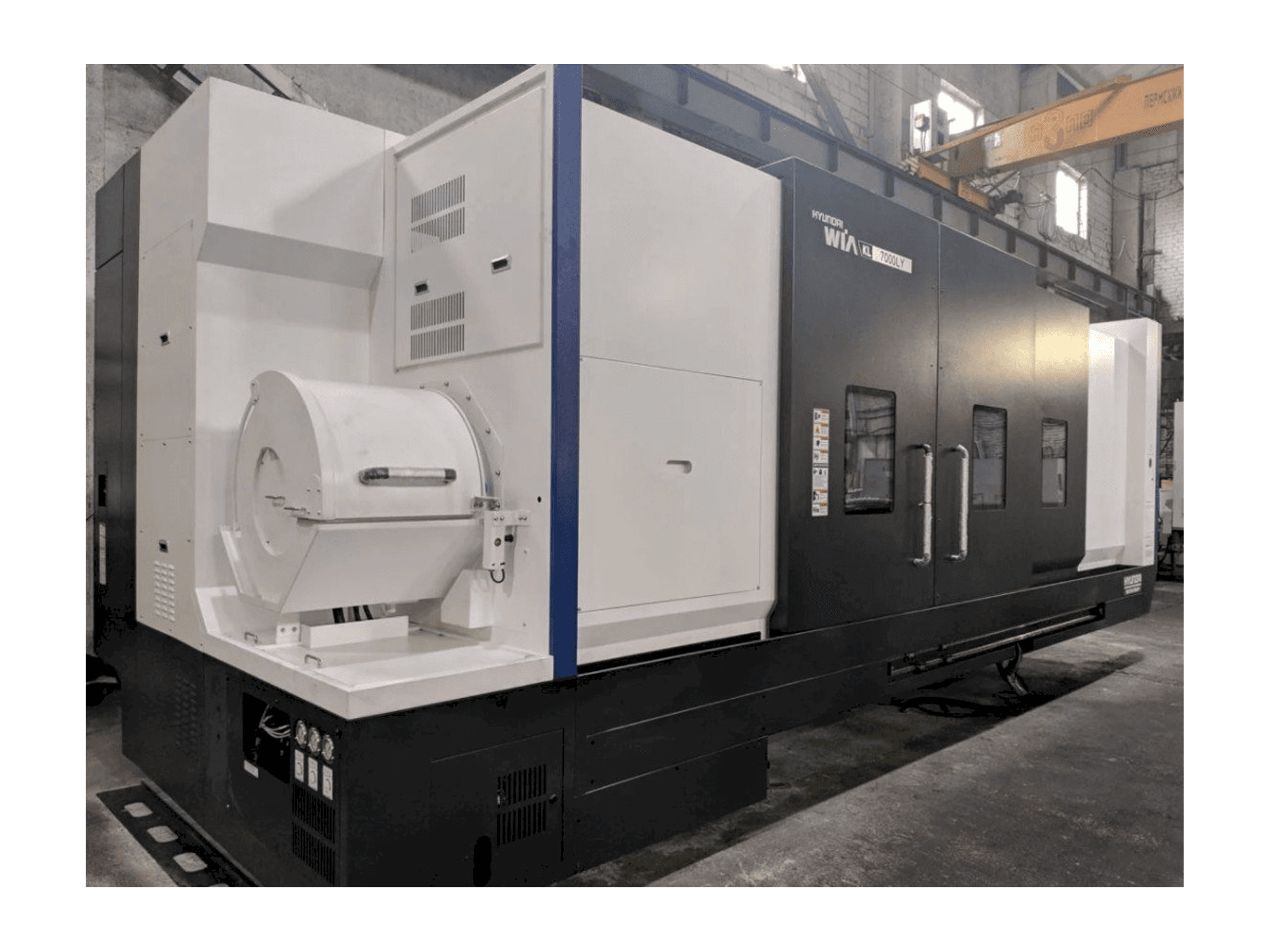 Makine Hyundai Wia KL 7000 LY - Önden görünüm