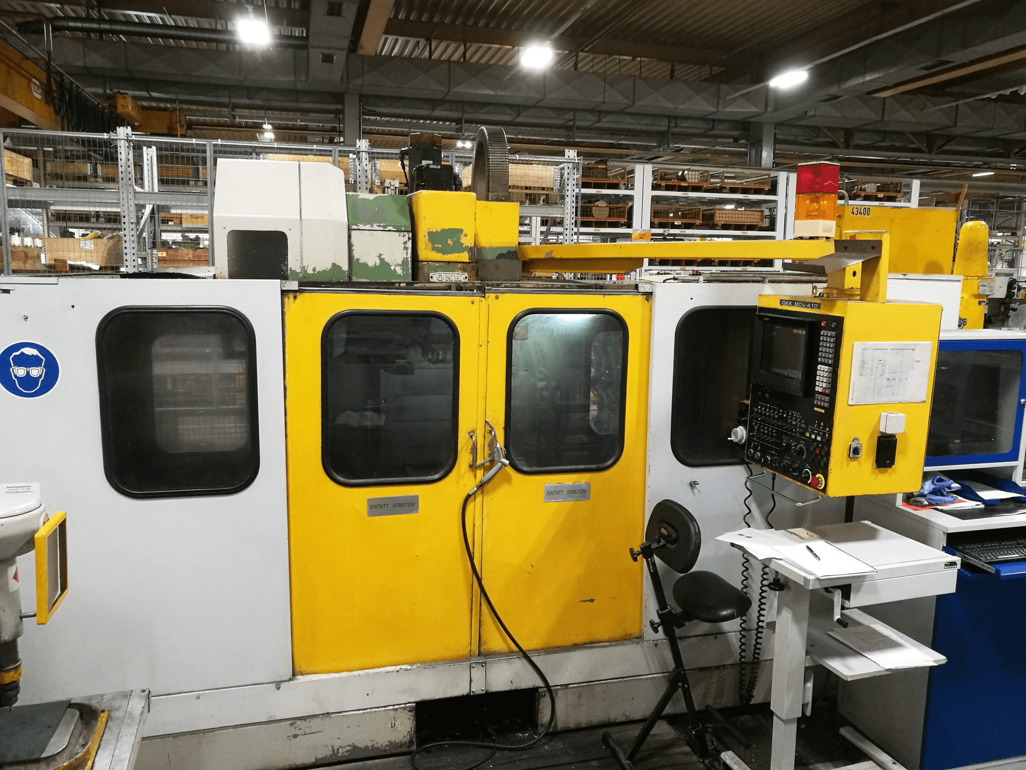 Makine 1 OKK - Önden görünüm MCV-410