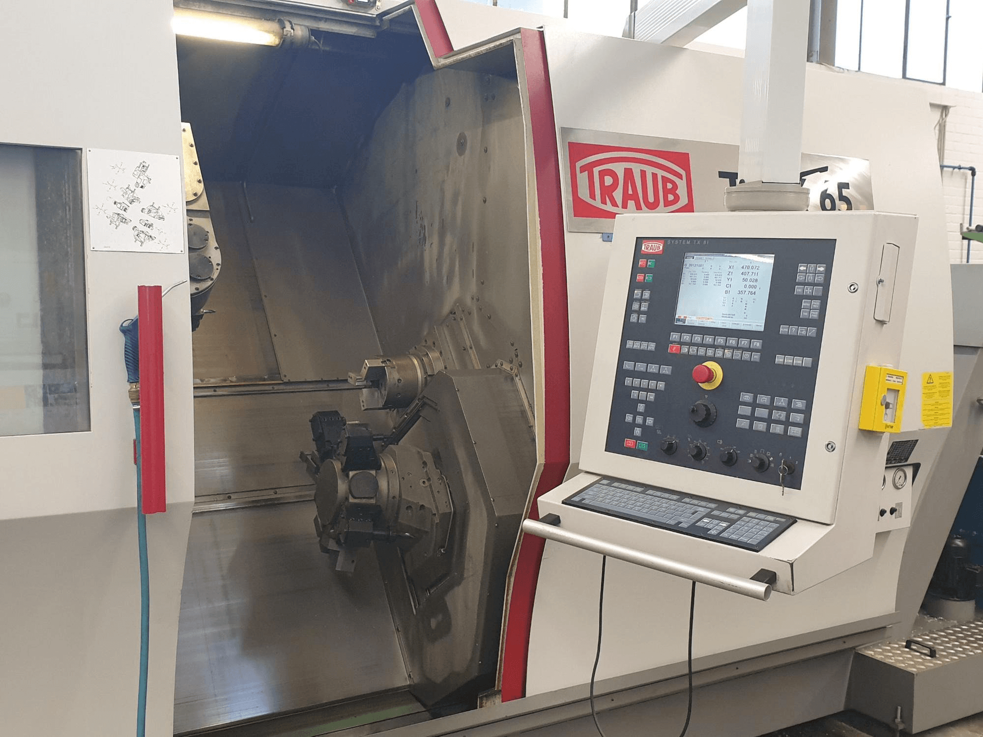 Makine TRAUB TNX 65 - Önden görünüm