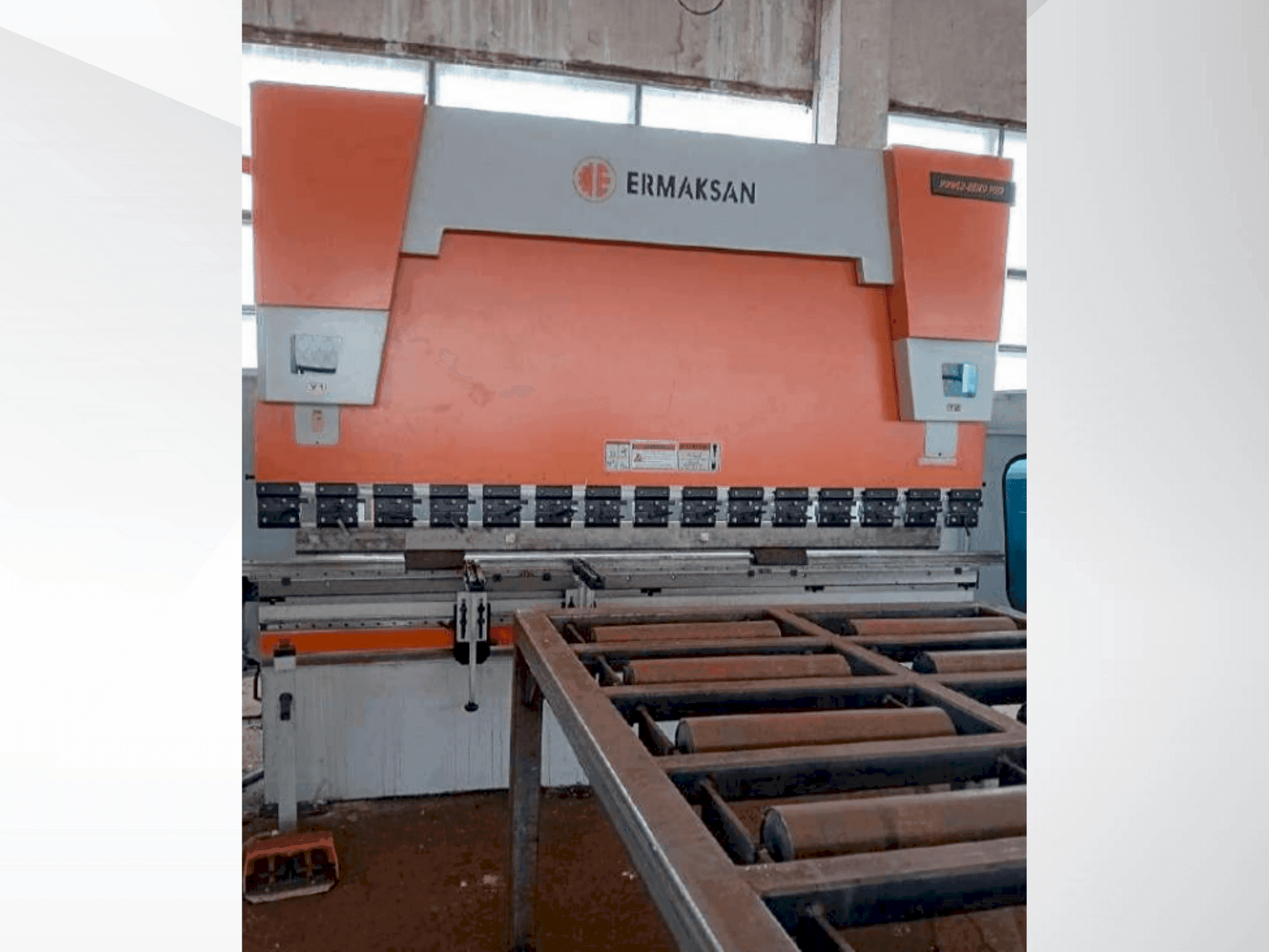 Makine ERMAKSAN POWER BEND PRO 3100-175 - Önden görünüm