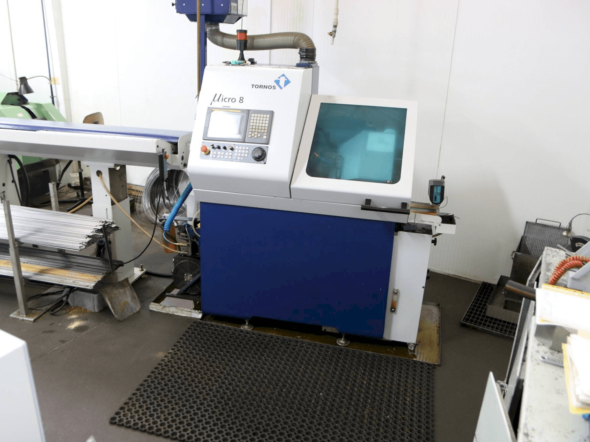 Makine Tornos Micro 8 - Önden görünüm